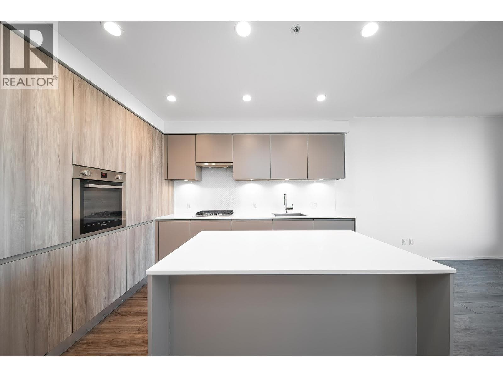 4508 3809 EVERGREEN PLACE — photo 4