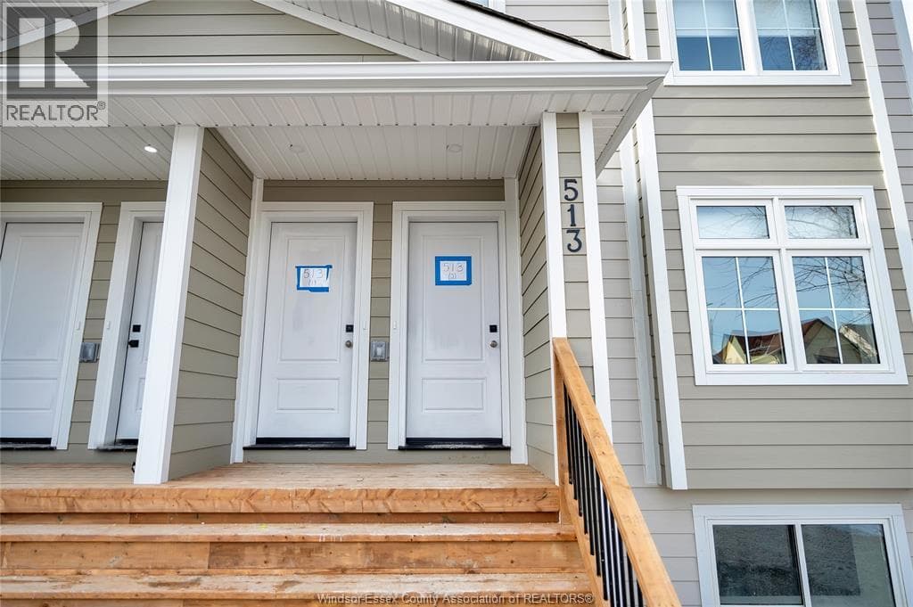 515 CARON Unit# 1 — photo 3