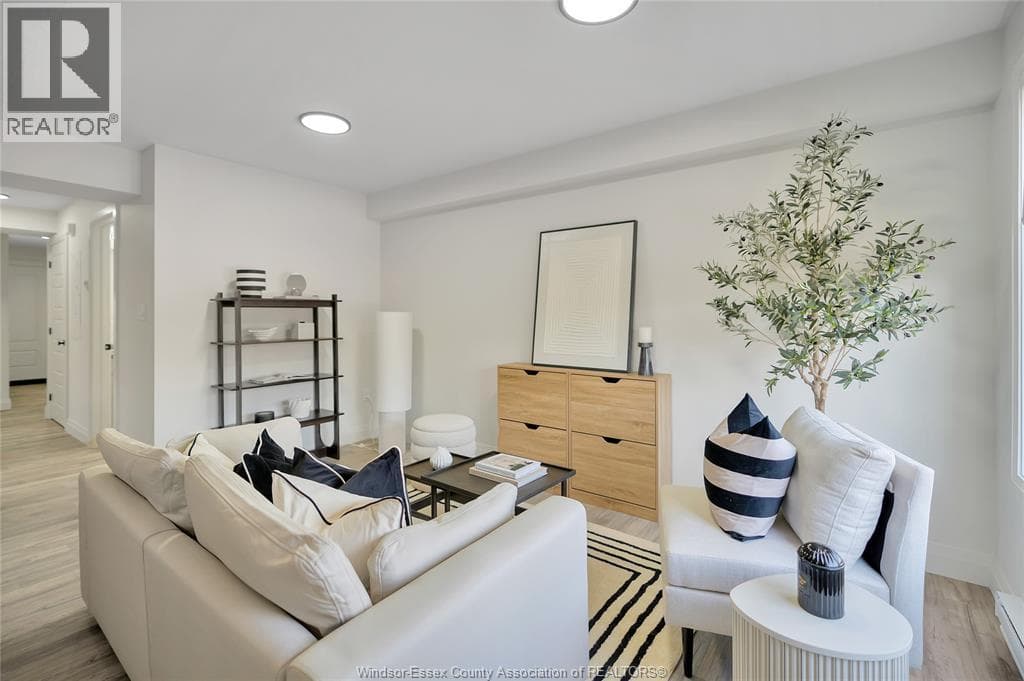 515 CARON Unit# 1 — photo 5