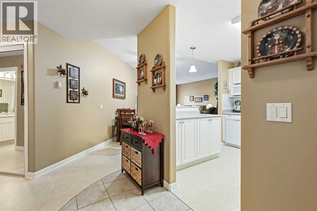 104, 43 Westlake Circle — photo 4