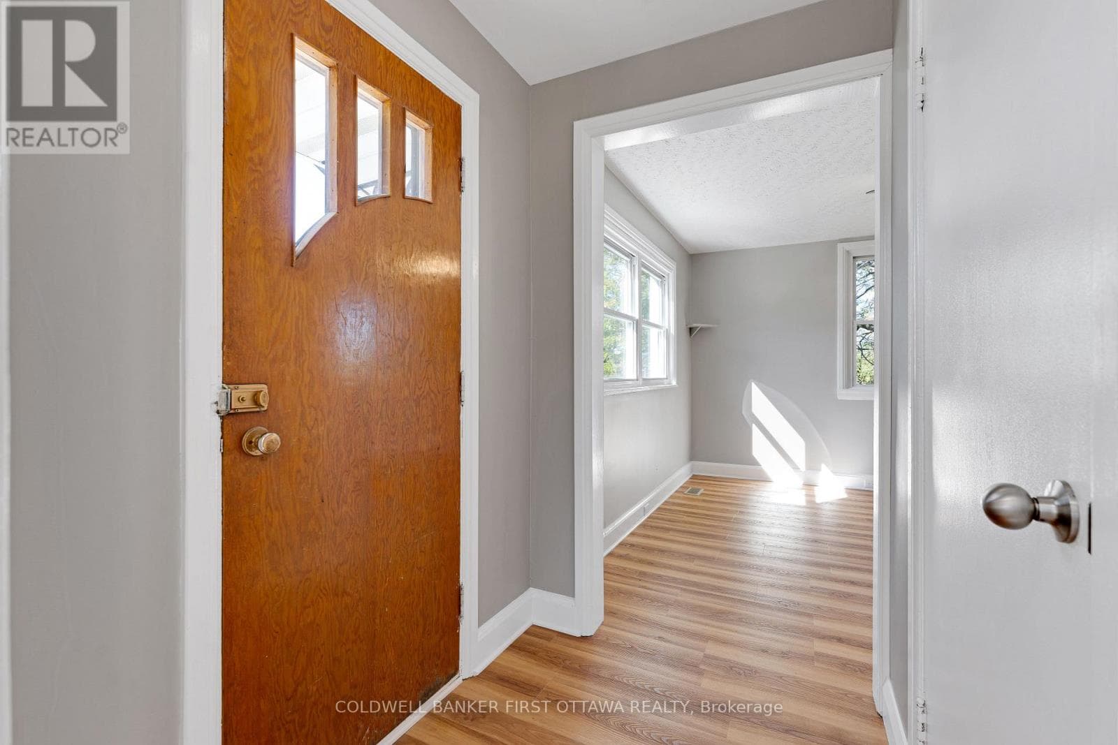 3004 RIDEAU FERRY ROAD in 