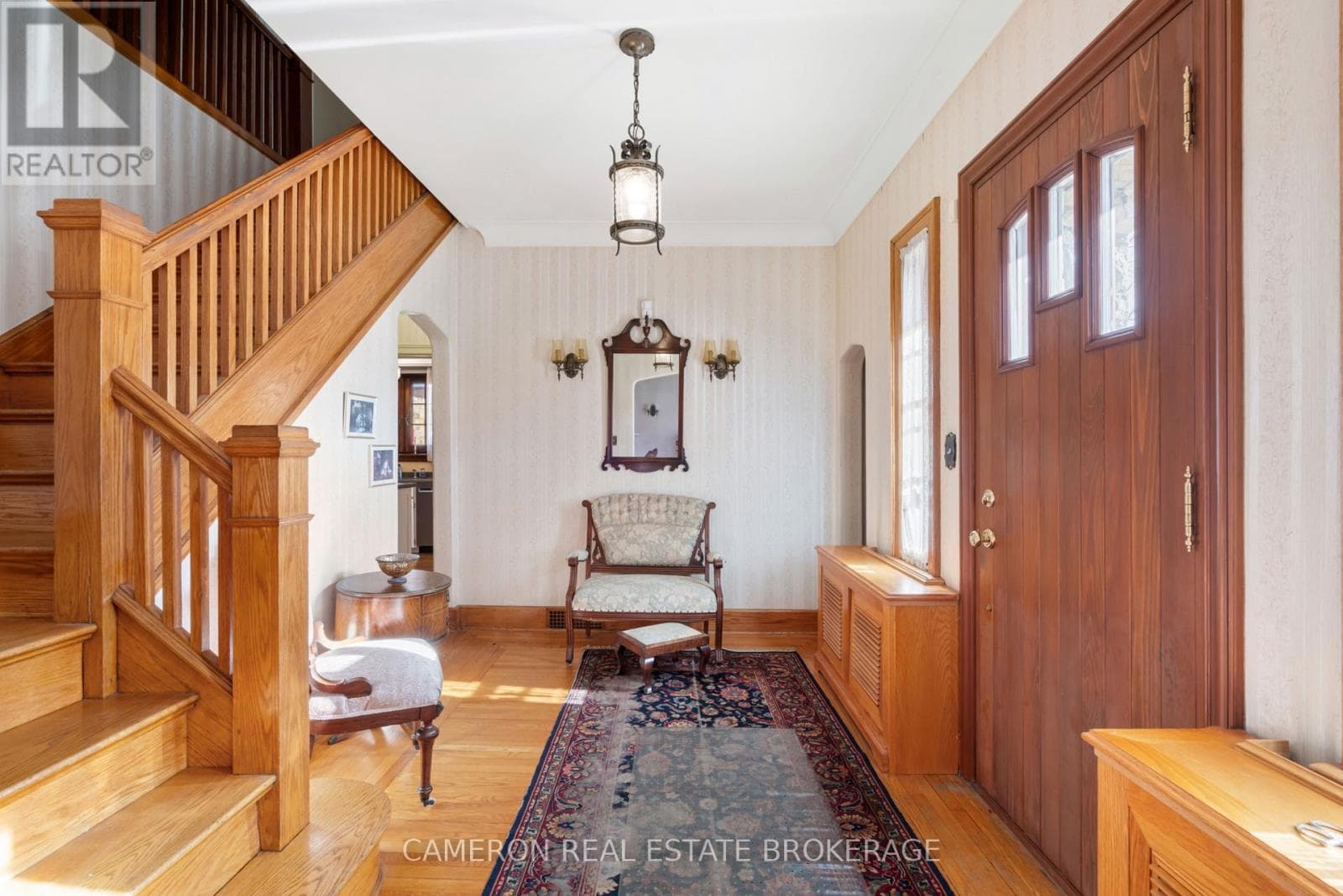 425 SECOND STREET EAST — photo 4
