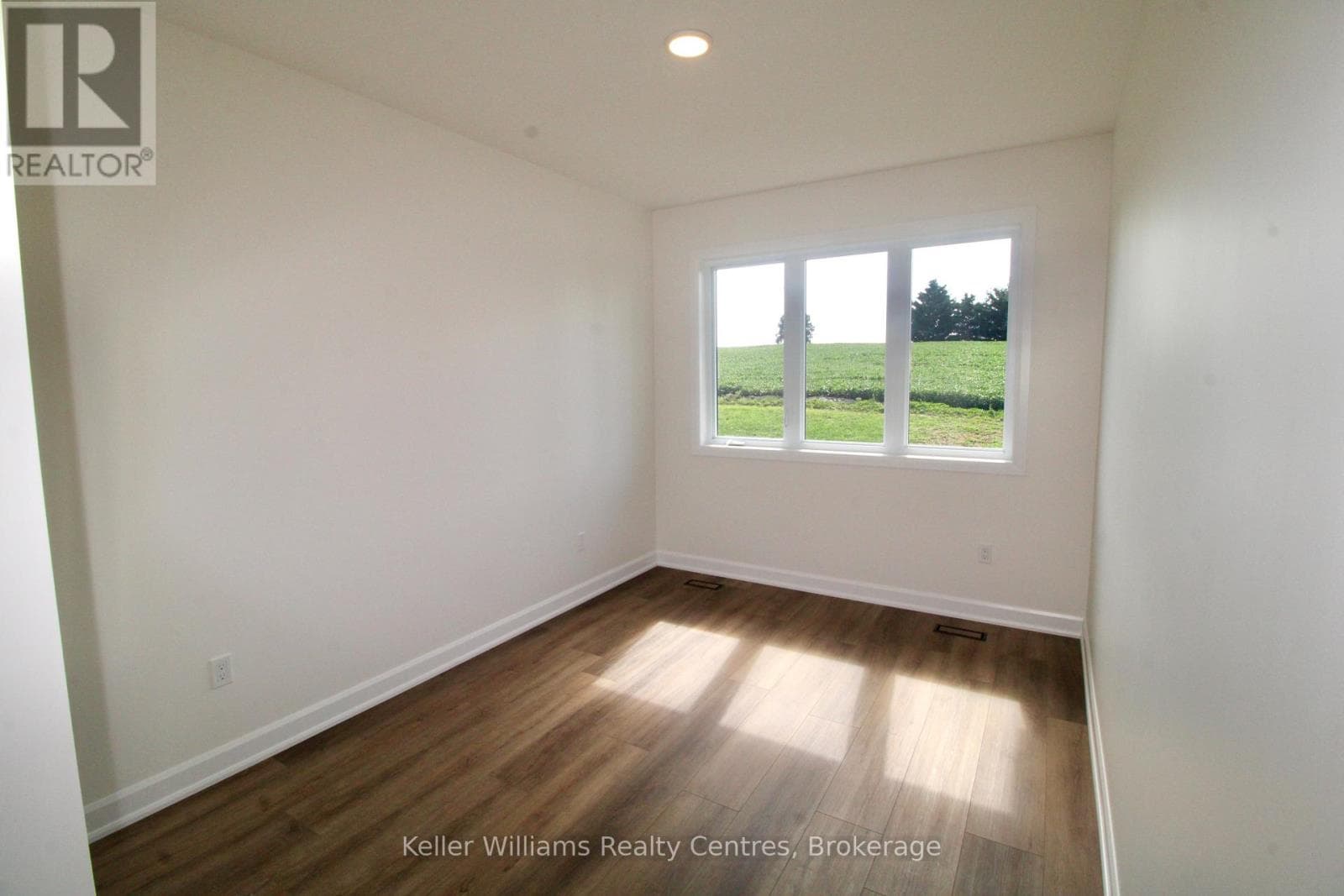 3 - 260 7TH STREET, OnePoint — photo 3