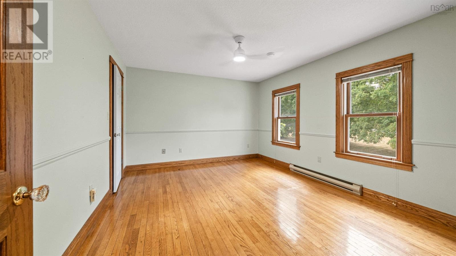 156 BROWN STREET — photo 5