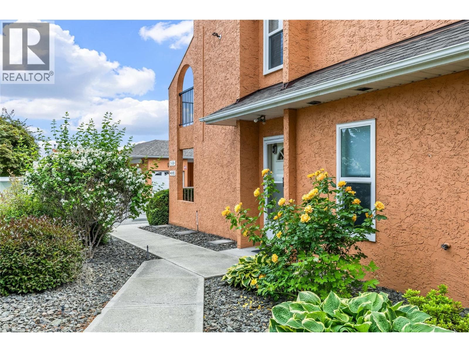 2433 Ingram Road Unit# 6, Interior REALTORS® — photo 2