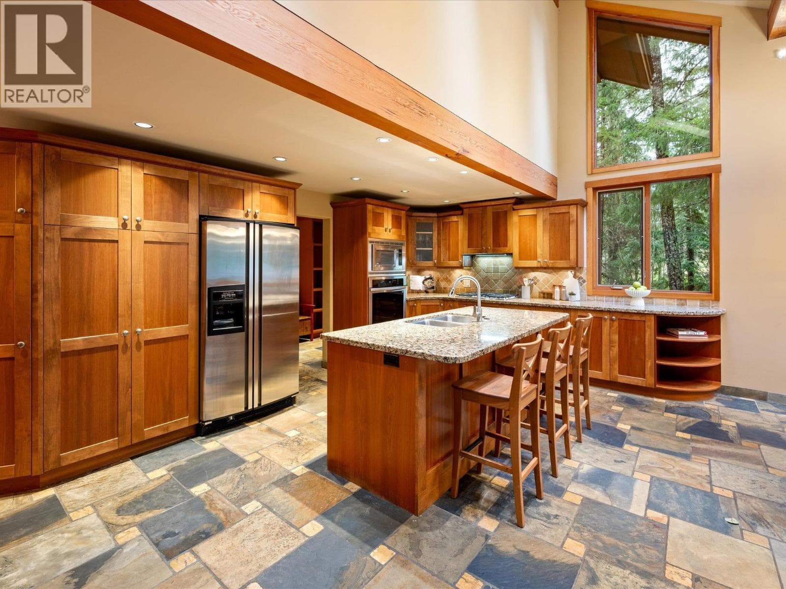 74 BLACK TUSK DRIVE — photo 2