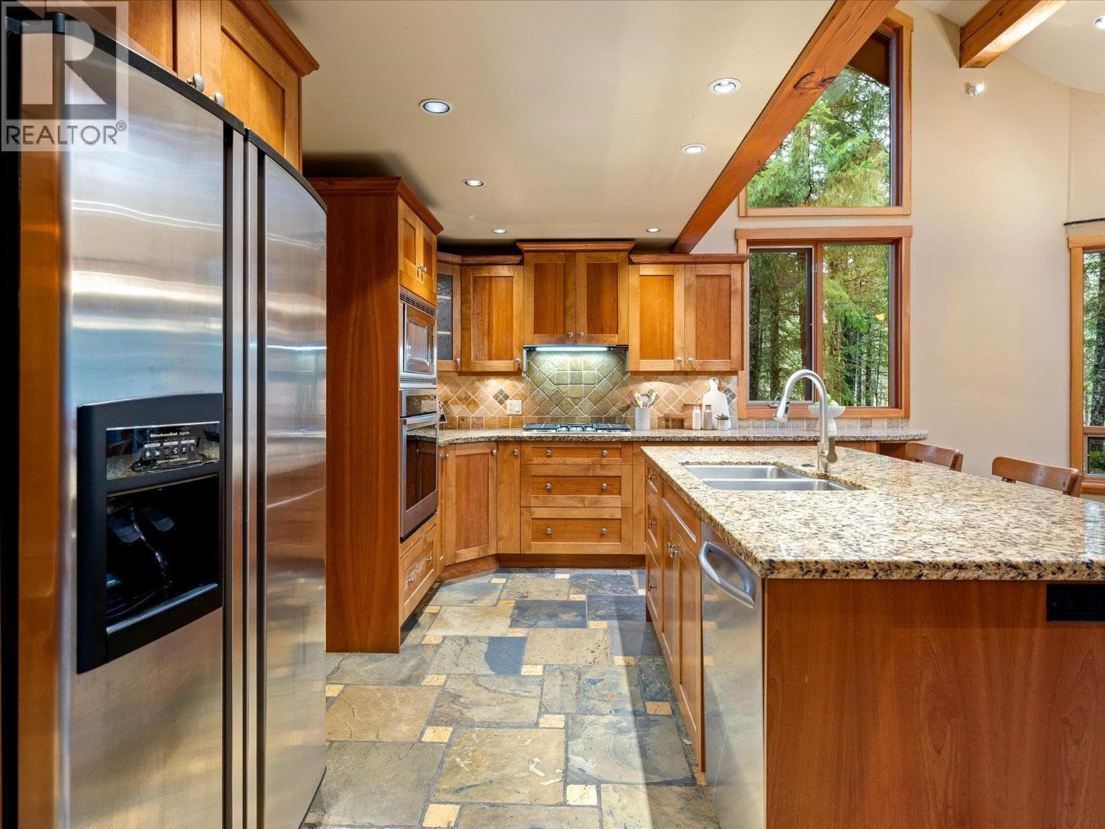 74 BLACK TUSK DRIVE — photo 3