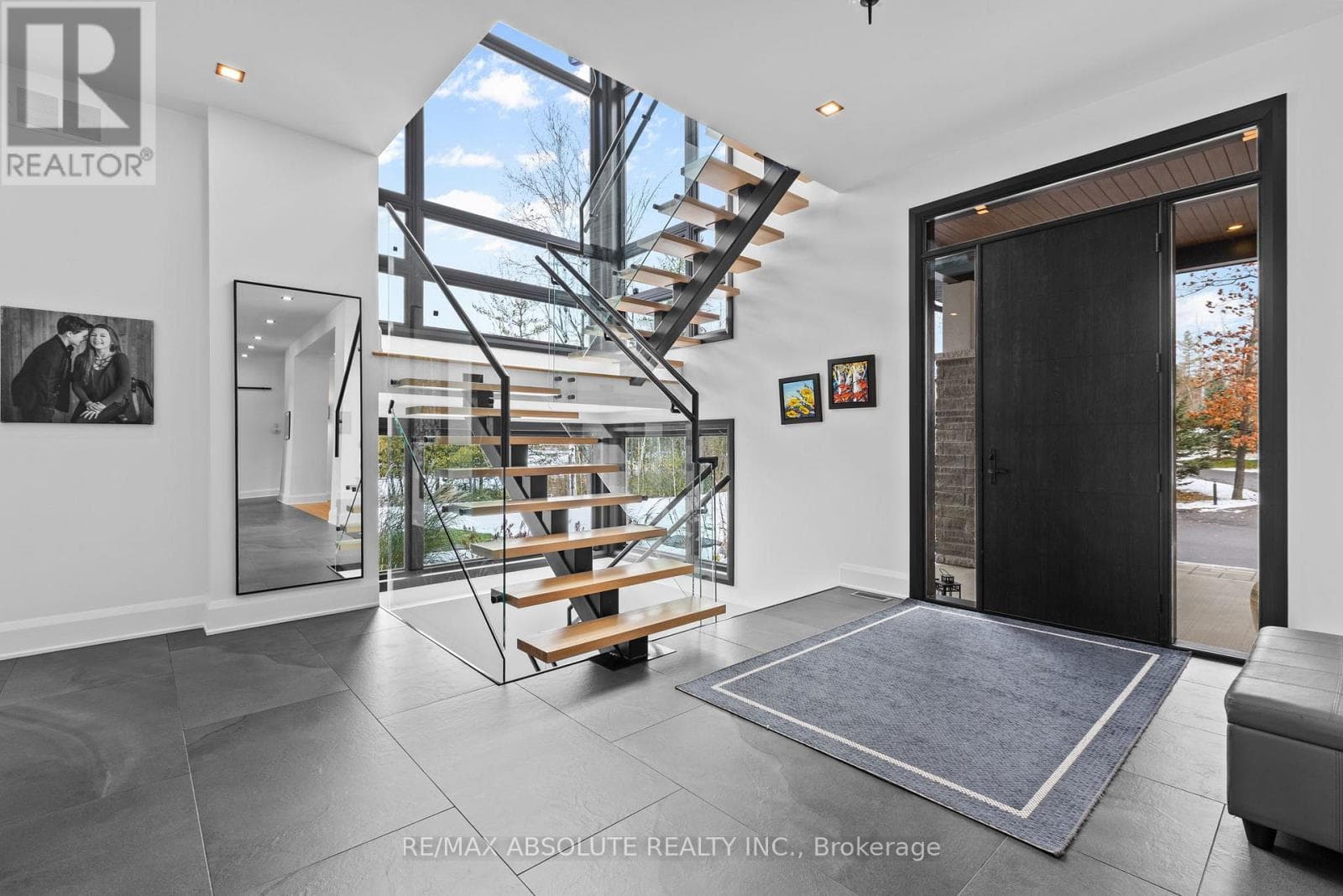 131 CHERRYHILL DRIVE, Ottawa — photo 5