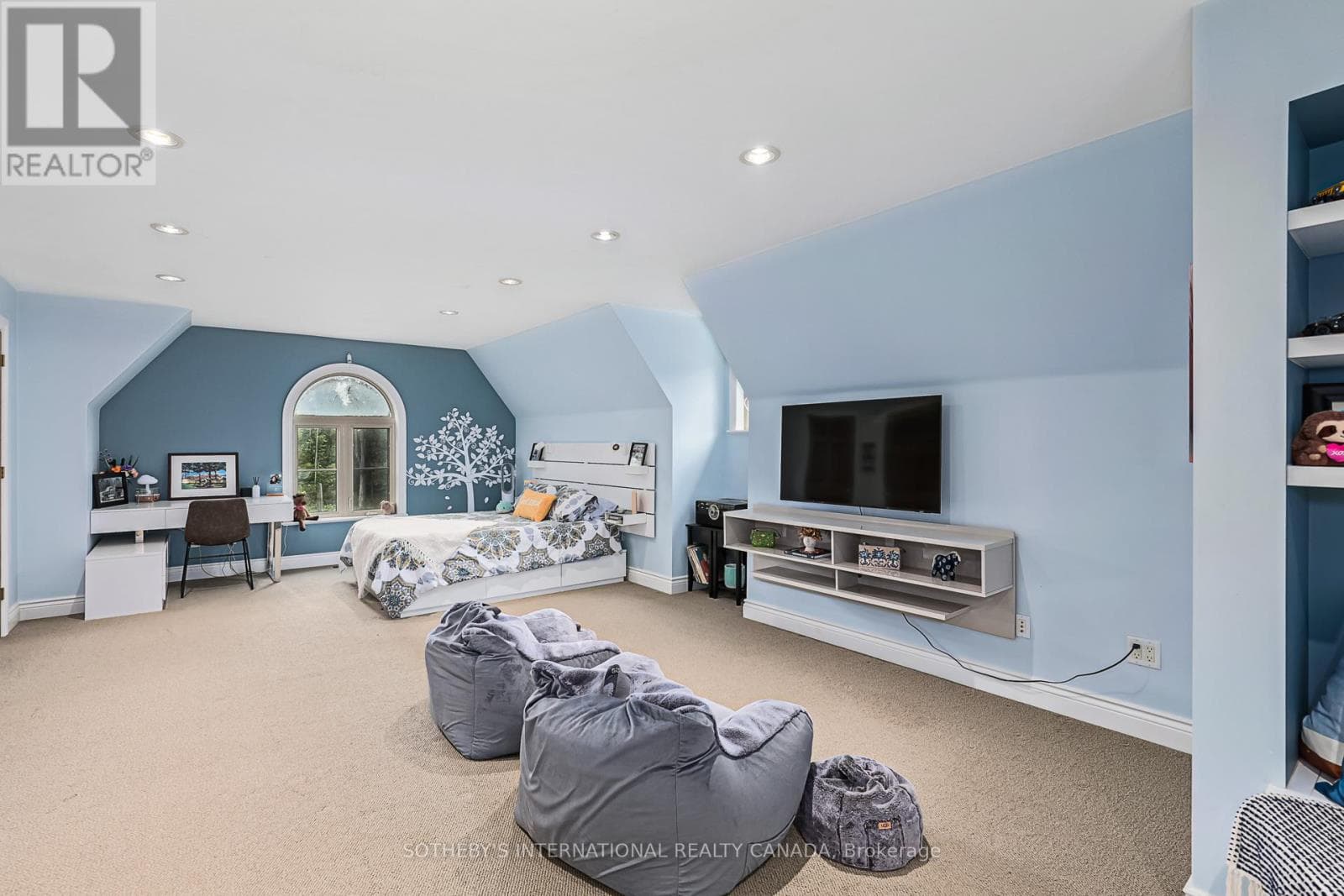 787517 GREY 13 ROAD, Toronto — photo 3