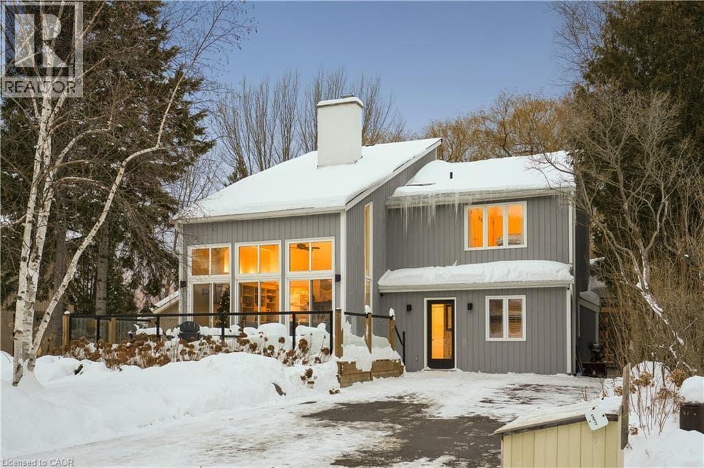 144 CARMICHAEL Crescent — photo 3