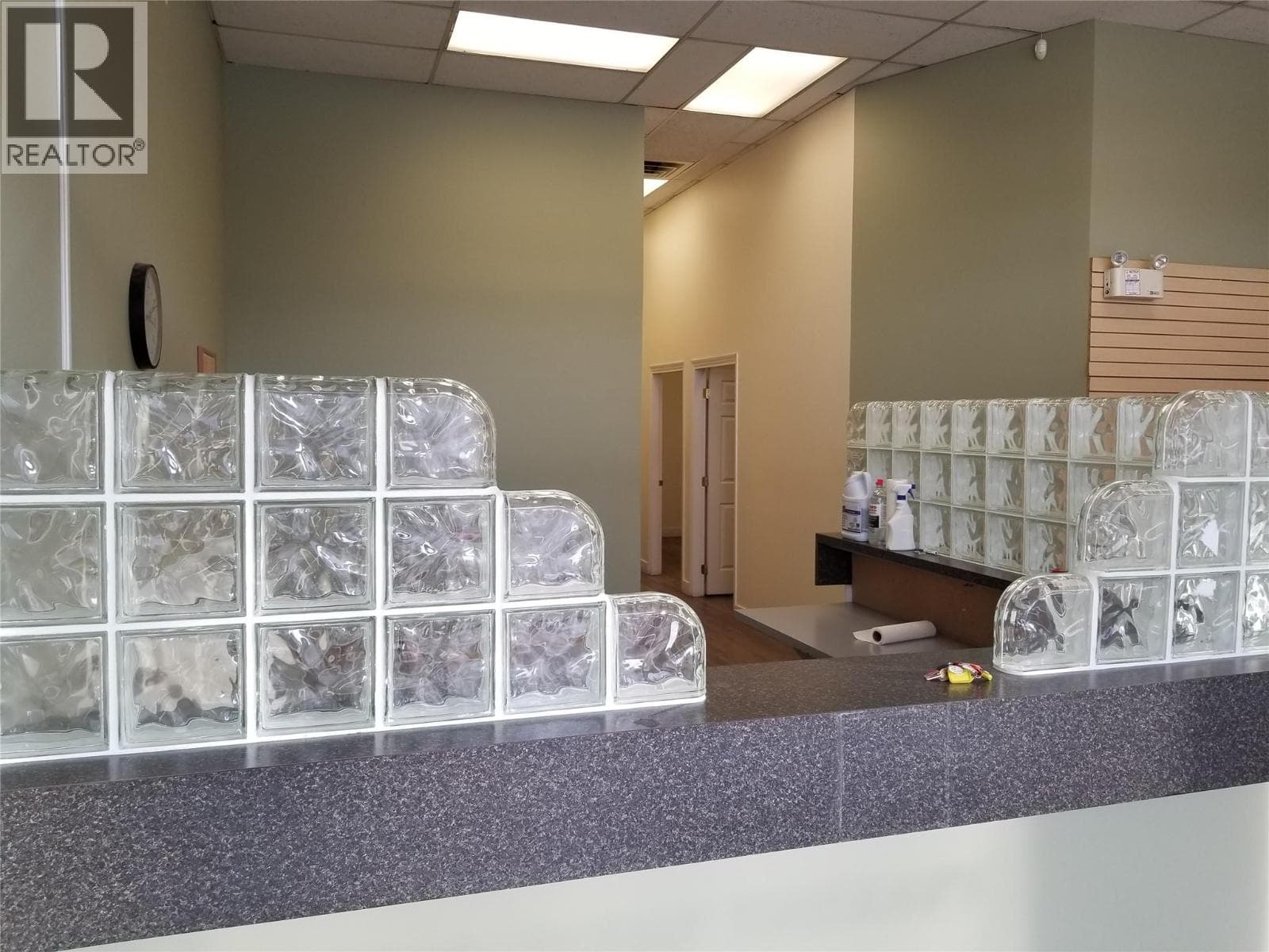 275 Seymour Street Unit# 2, Interior REALTORS® — photo 2