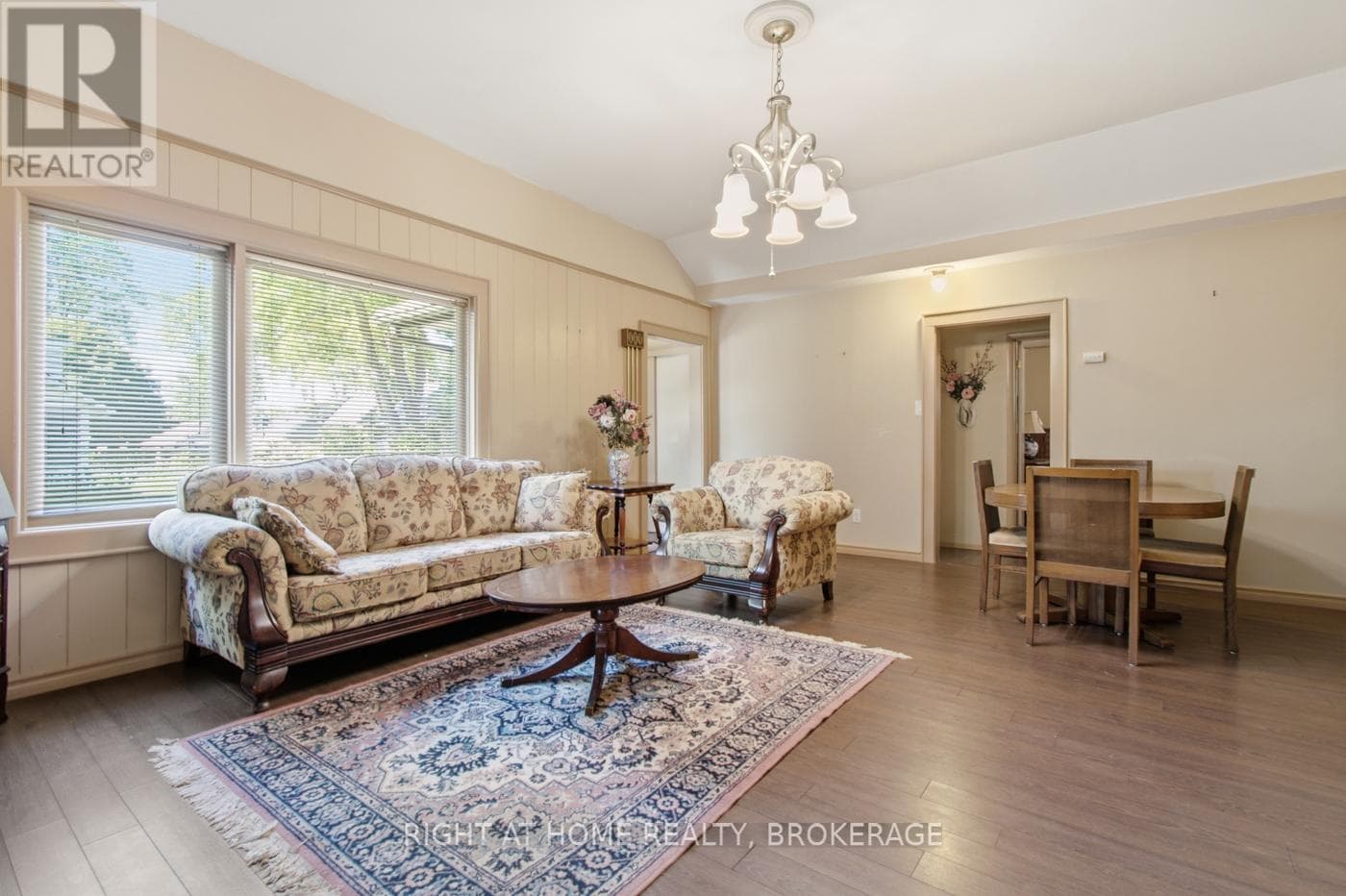 3906 ALEXANDRA ROAD in 