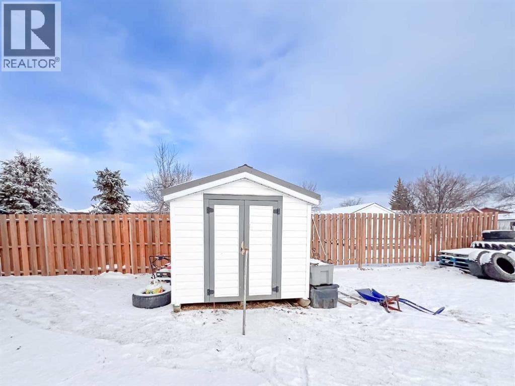 All, 302 1 Street SE, Grande Prairie — photo 2