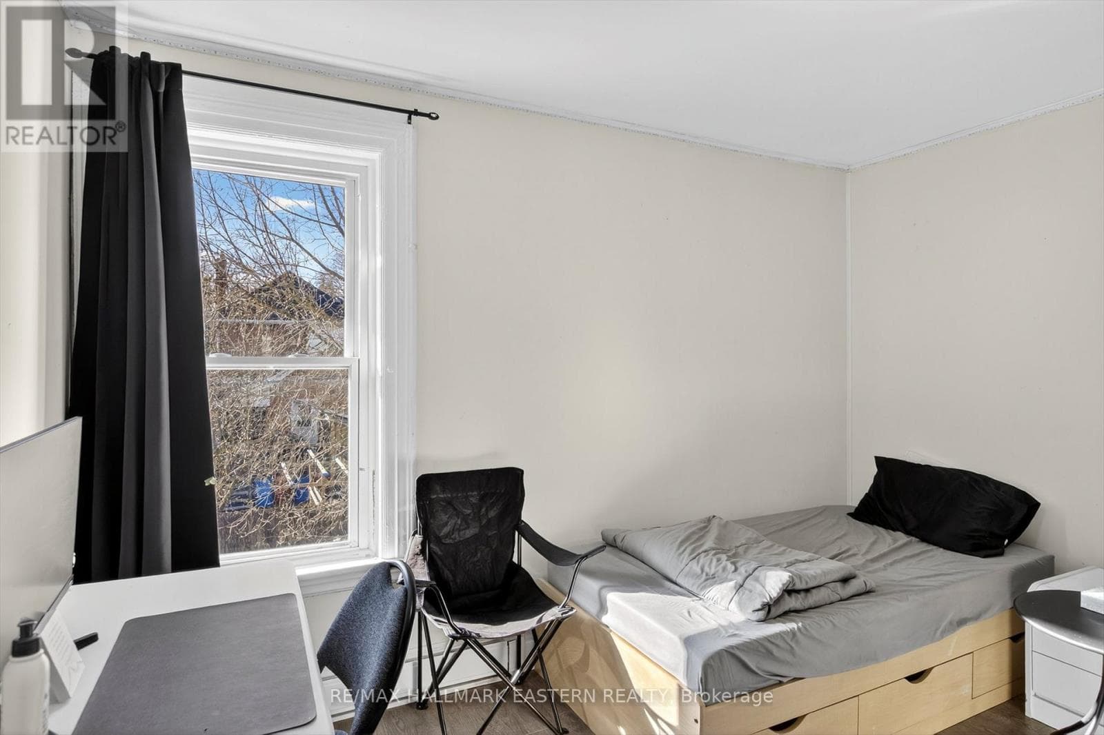 271 THOMAS STREET in Avenues