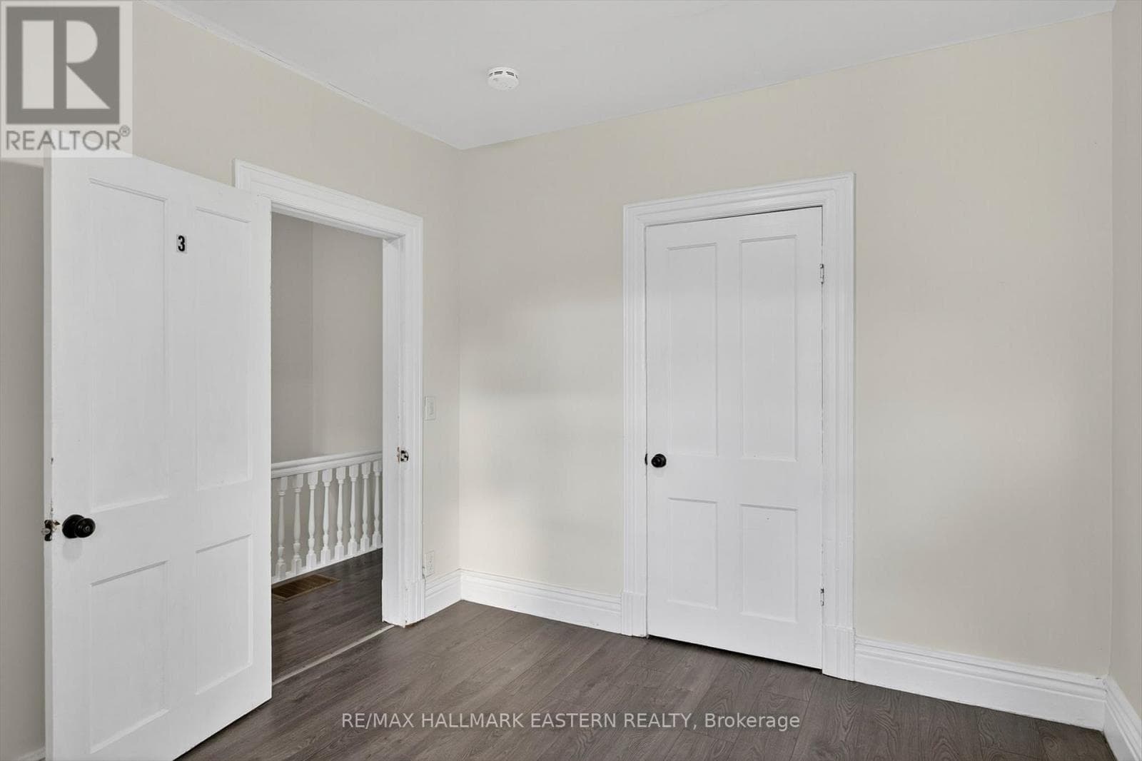 271 THOMAS STREET, Central Lakes — photo 4