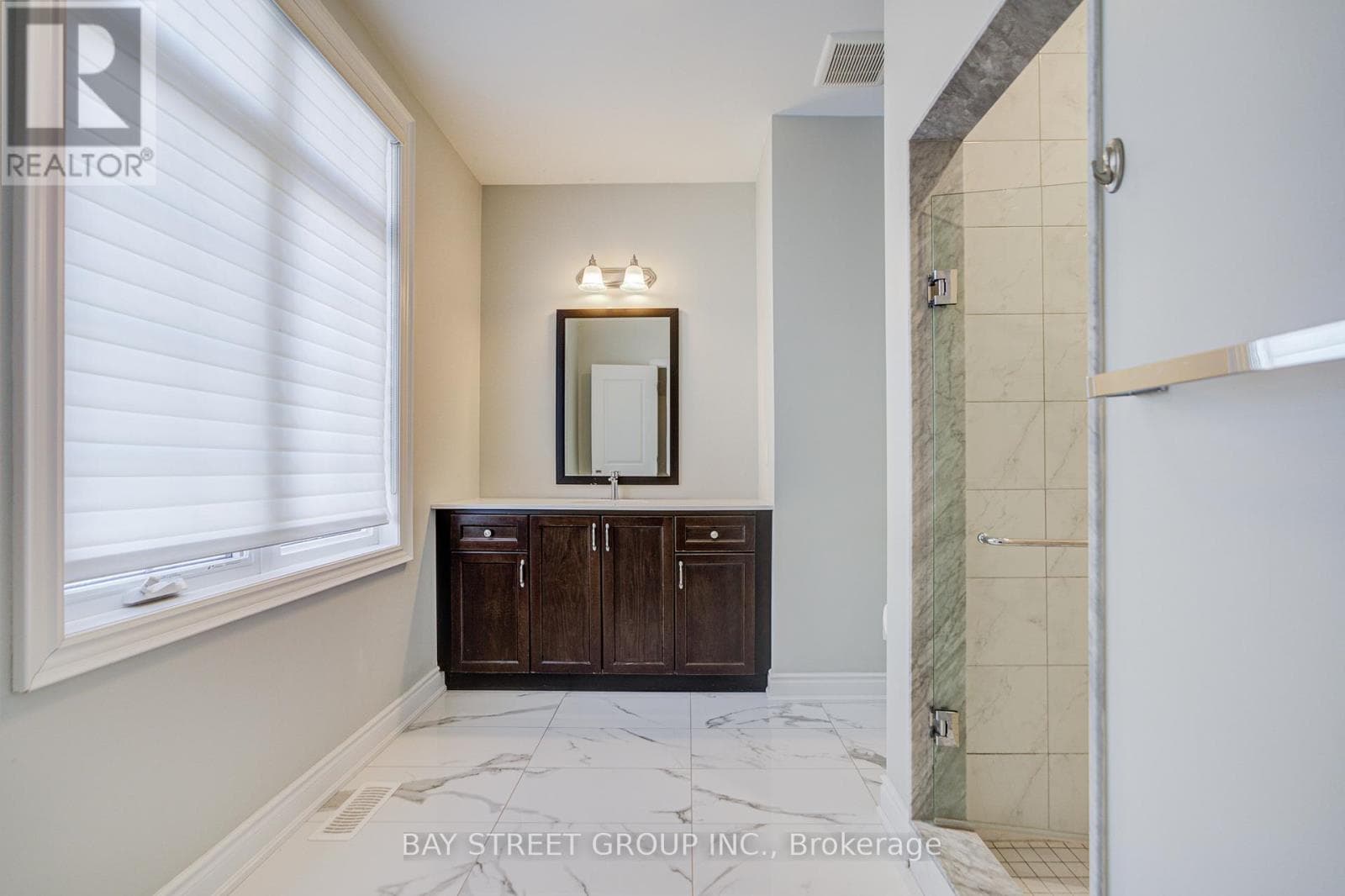 75 DOUGLAS ROAD, Toronto — photo 5
