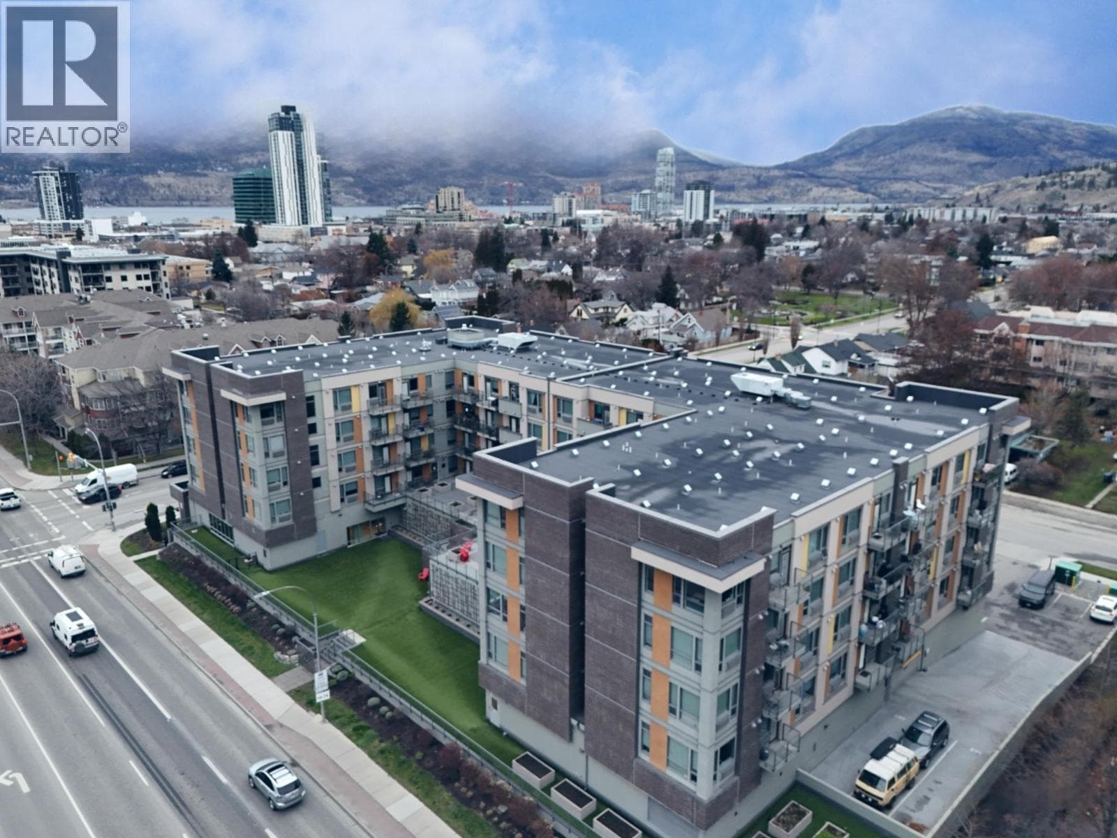 925 Leon Avenue Unit# 407 in Central City
