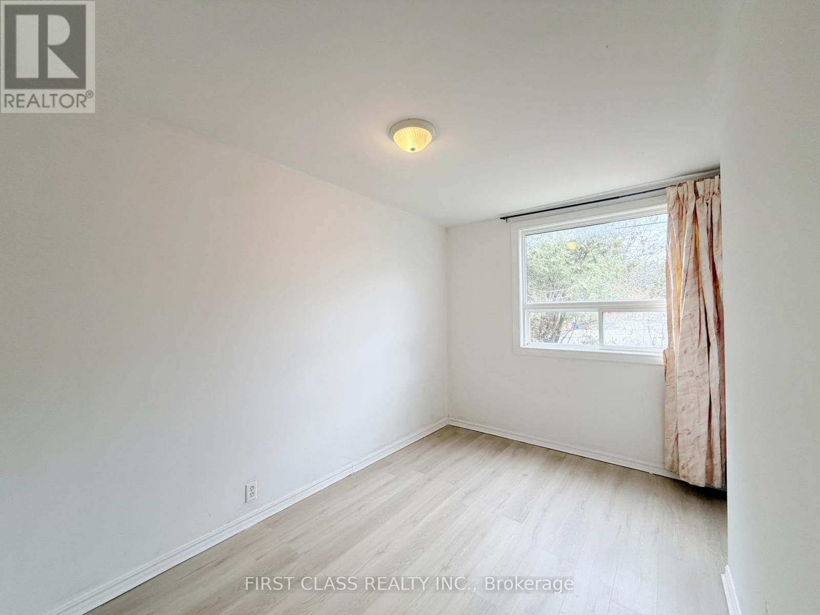 2081 METRO ROAD NORTH, Toronto — photo 5