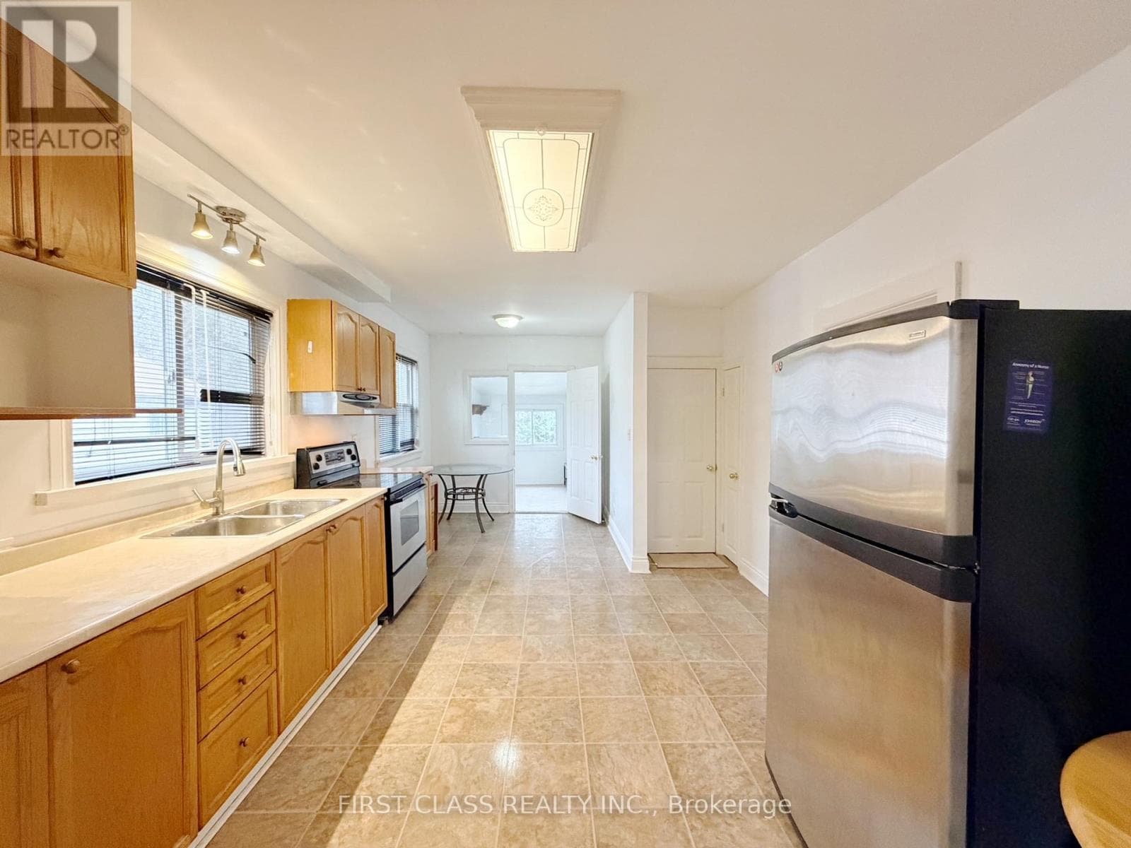 2081 METRO ROAD NORTH, Toronto — photo 4