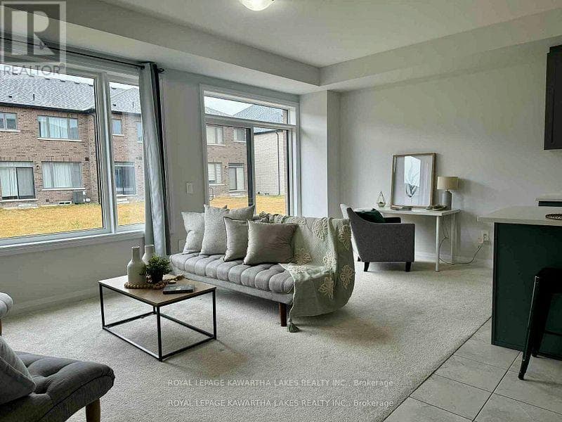19 KEENAN STREET, Central Lakes — photo 4