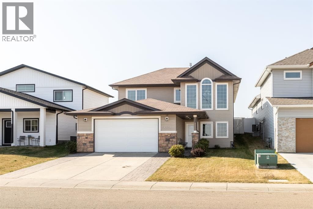 6321 58 AVENUE, Red Deer (Central Alberta) — photo 2