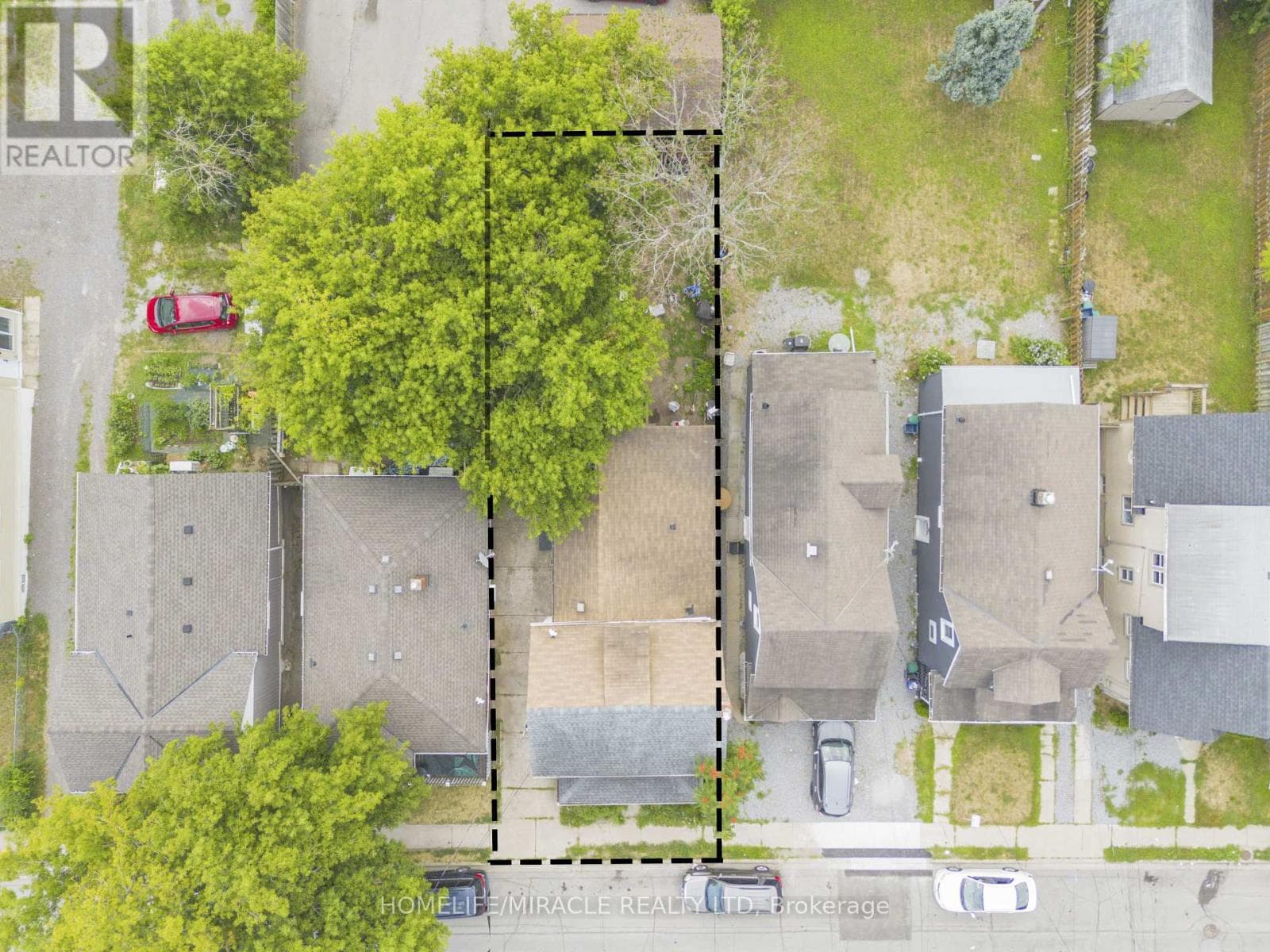 32 DIVISION STREET, Toronto — photo 2