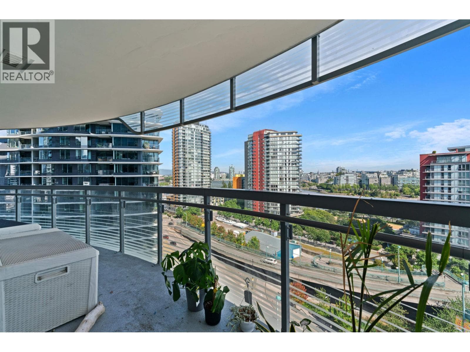 1284 87 NELSON STREET — photo 2