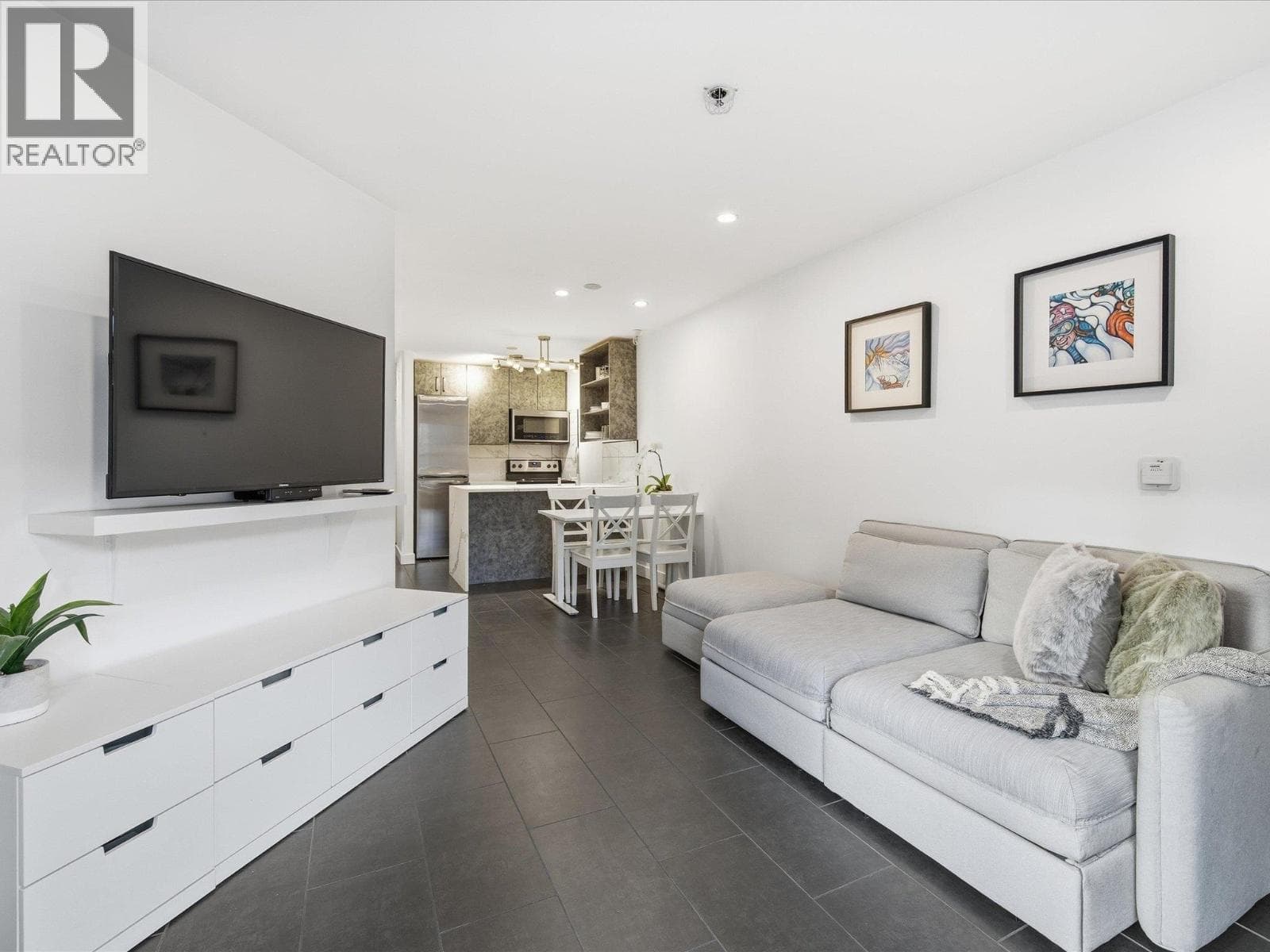 243 4350 LORIMER ROAD, Greater Vancouver — photo 3