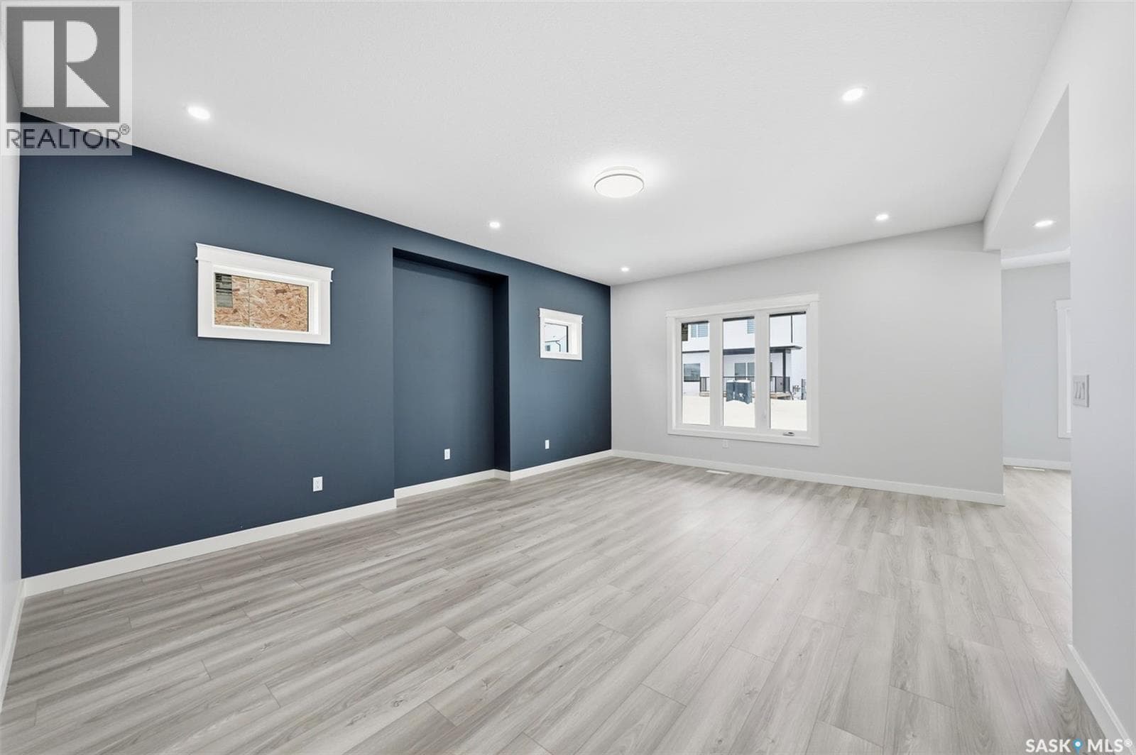 142 Sharma LANE — photo 4