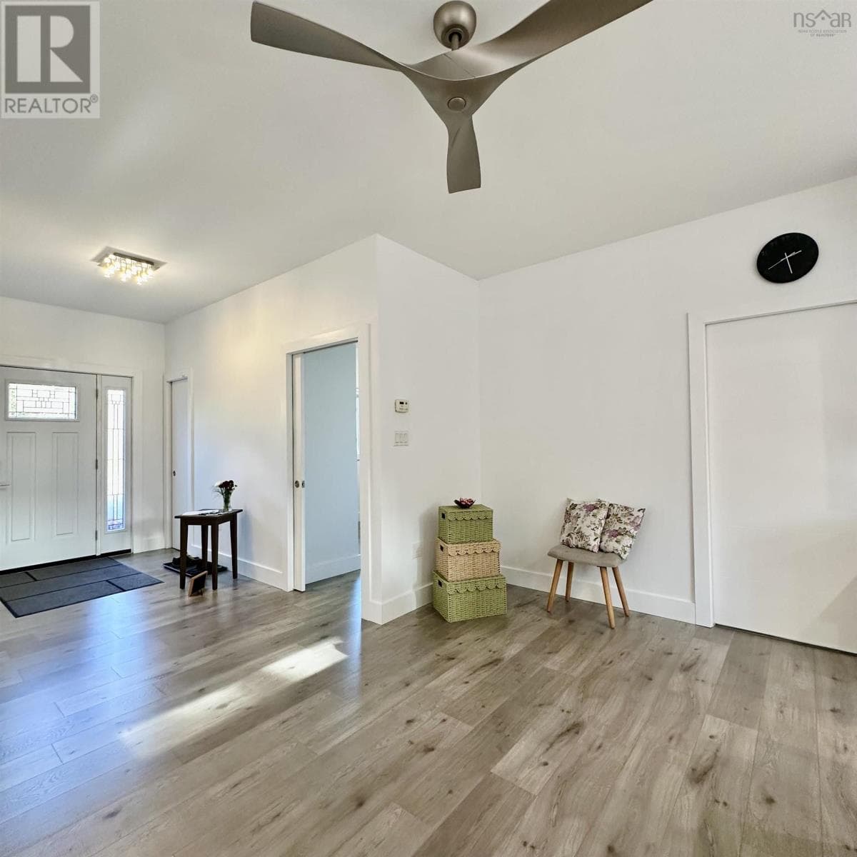 75 DANICA DRIVE, NSAR — photo 3