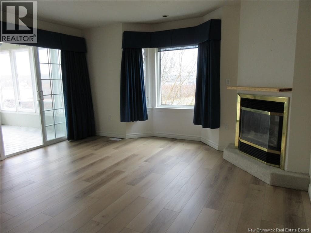 61 Prince William Street Unit# H, New Brunswick — photo 2