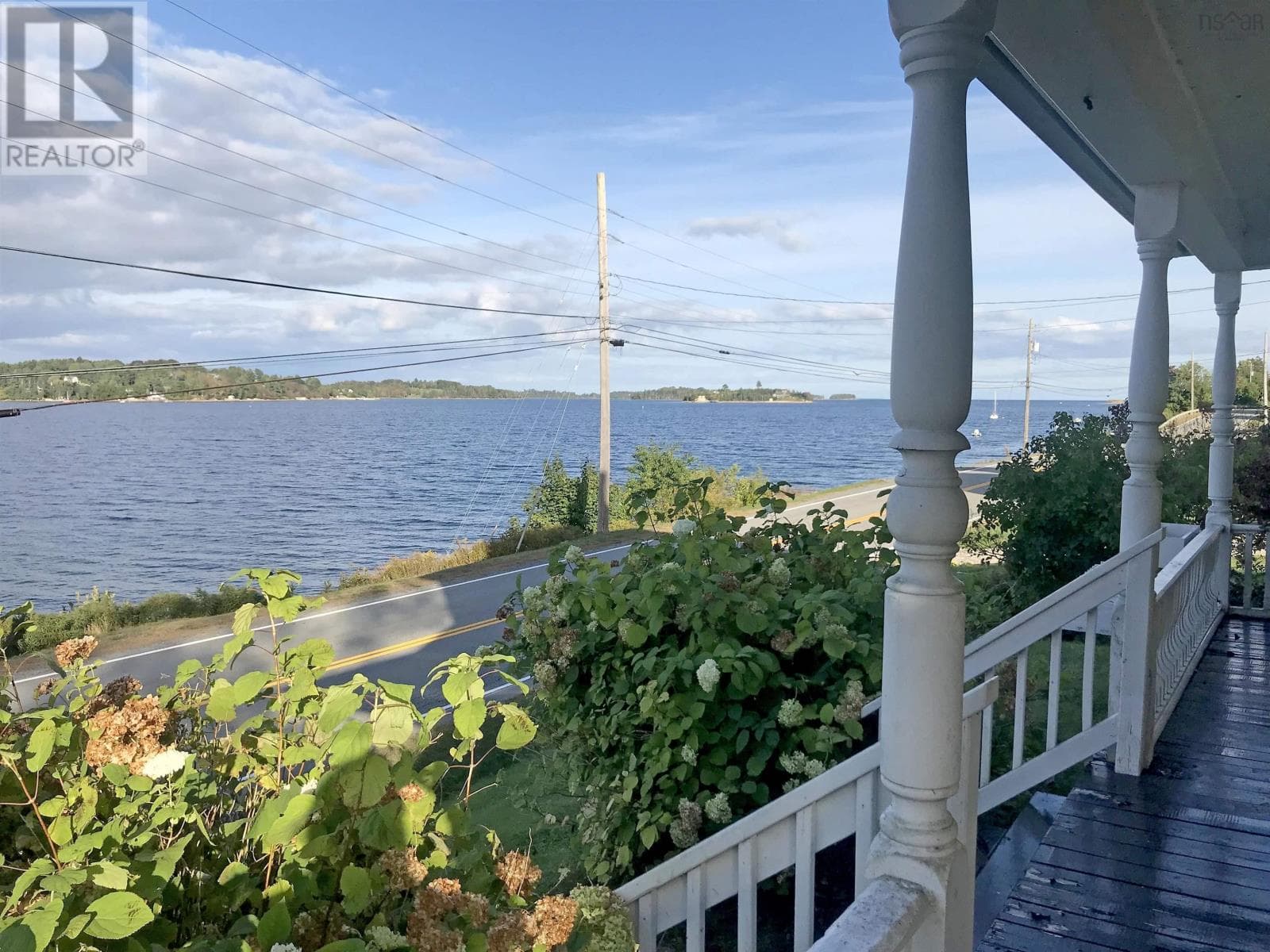 9114 3 Highway, 997 Main St Mahone Bay, NSAR — photo 5