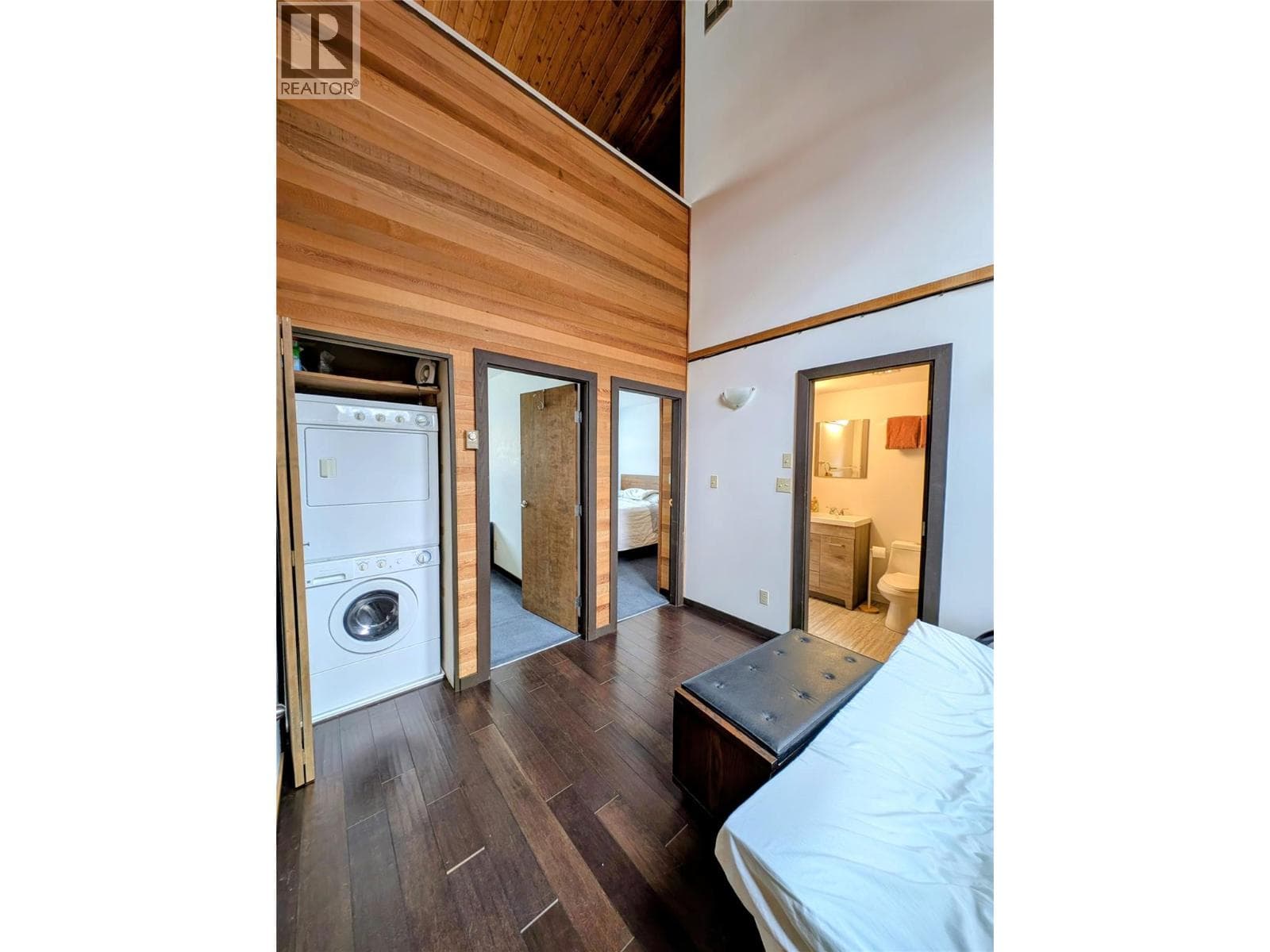 138 CLEARVIEW ROAD, Interior REALTORS® — photo 5