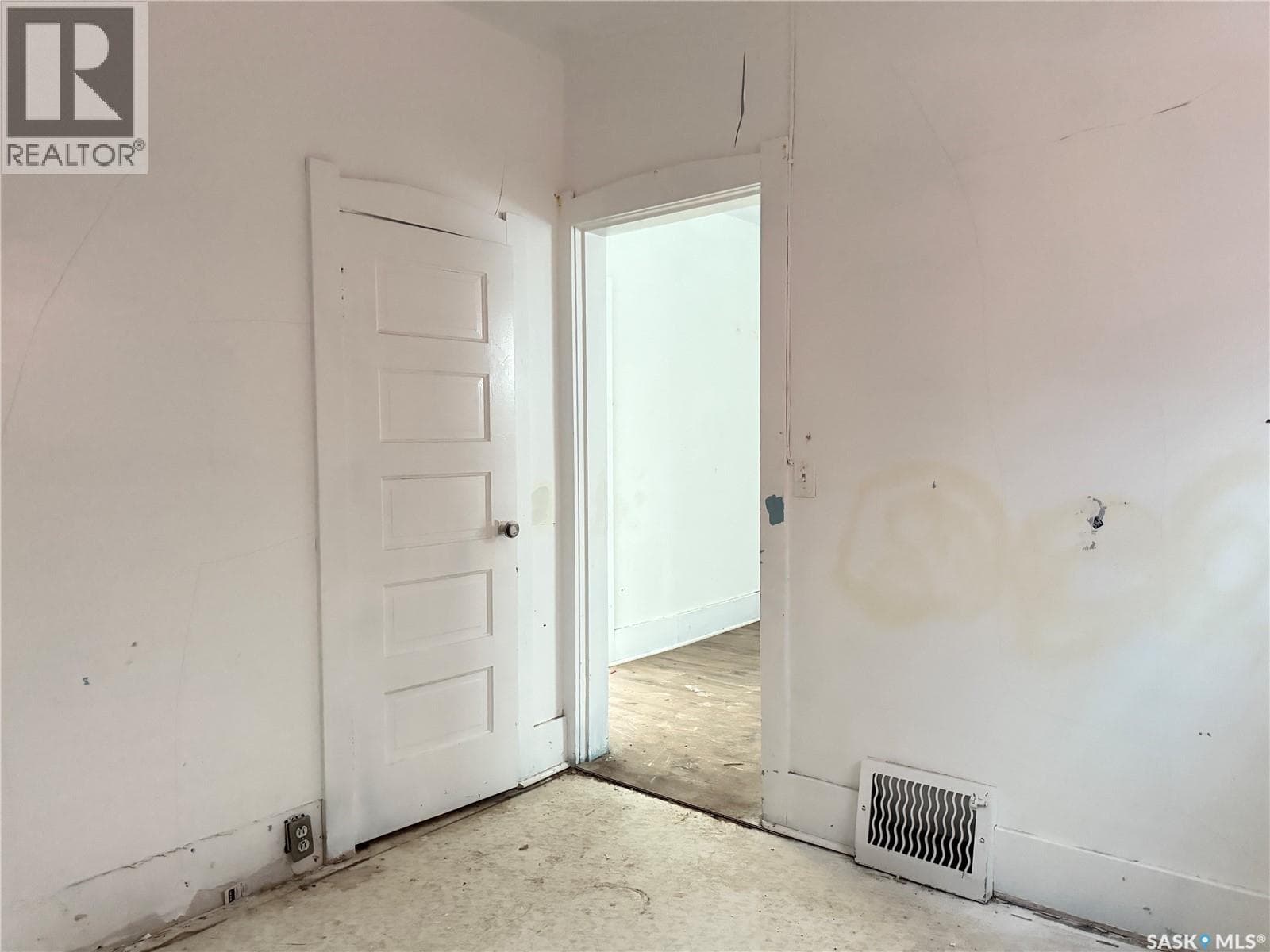 RM of Mcleod 9.96 Acres — photo 2