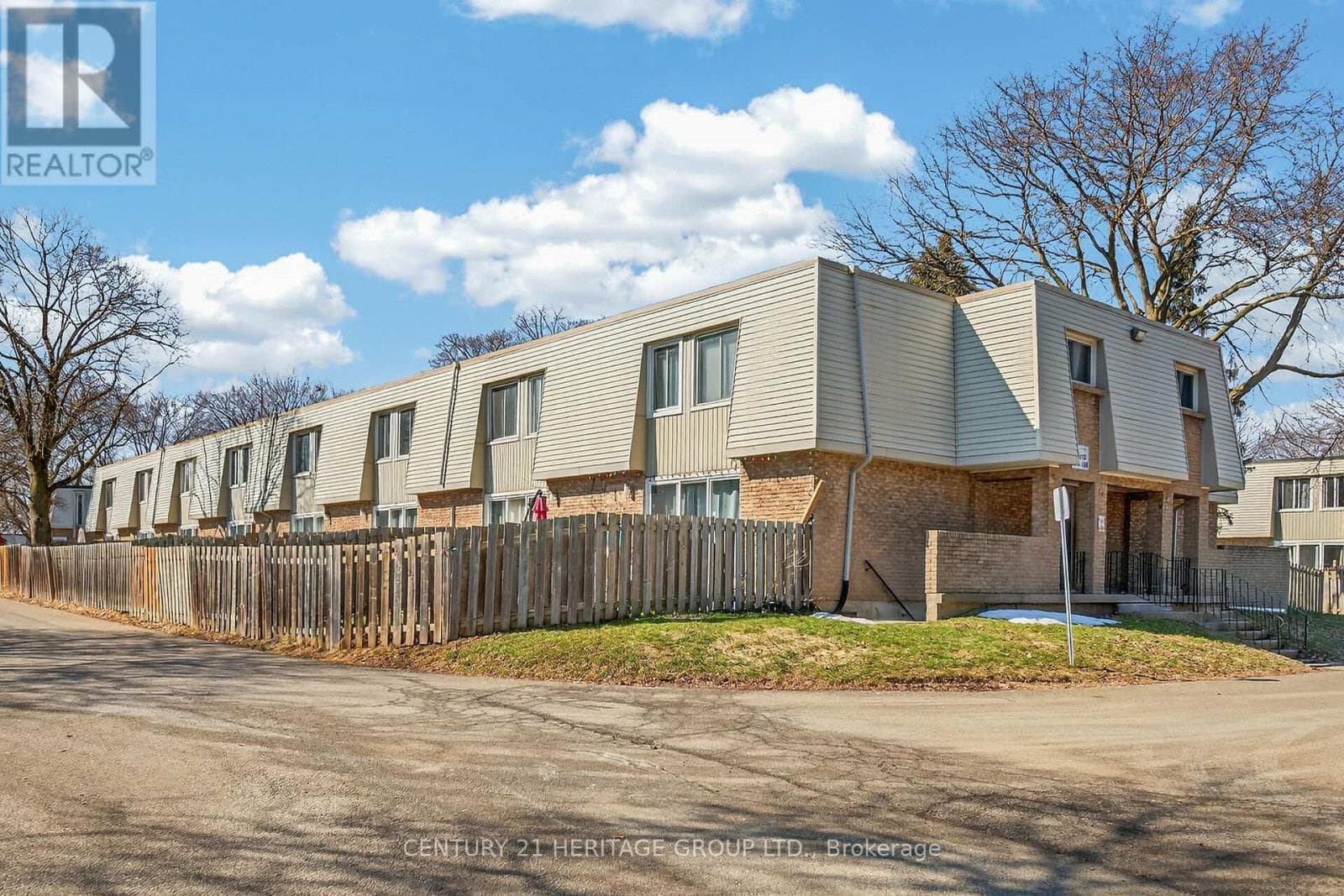 17 OLD PINE Trail Unit# 182 in 