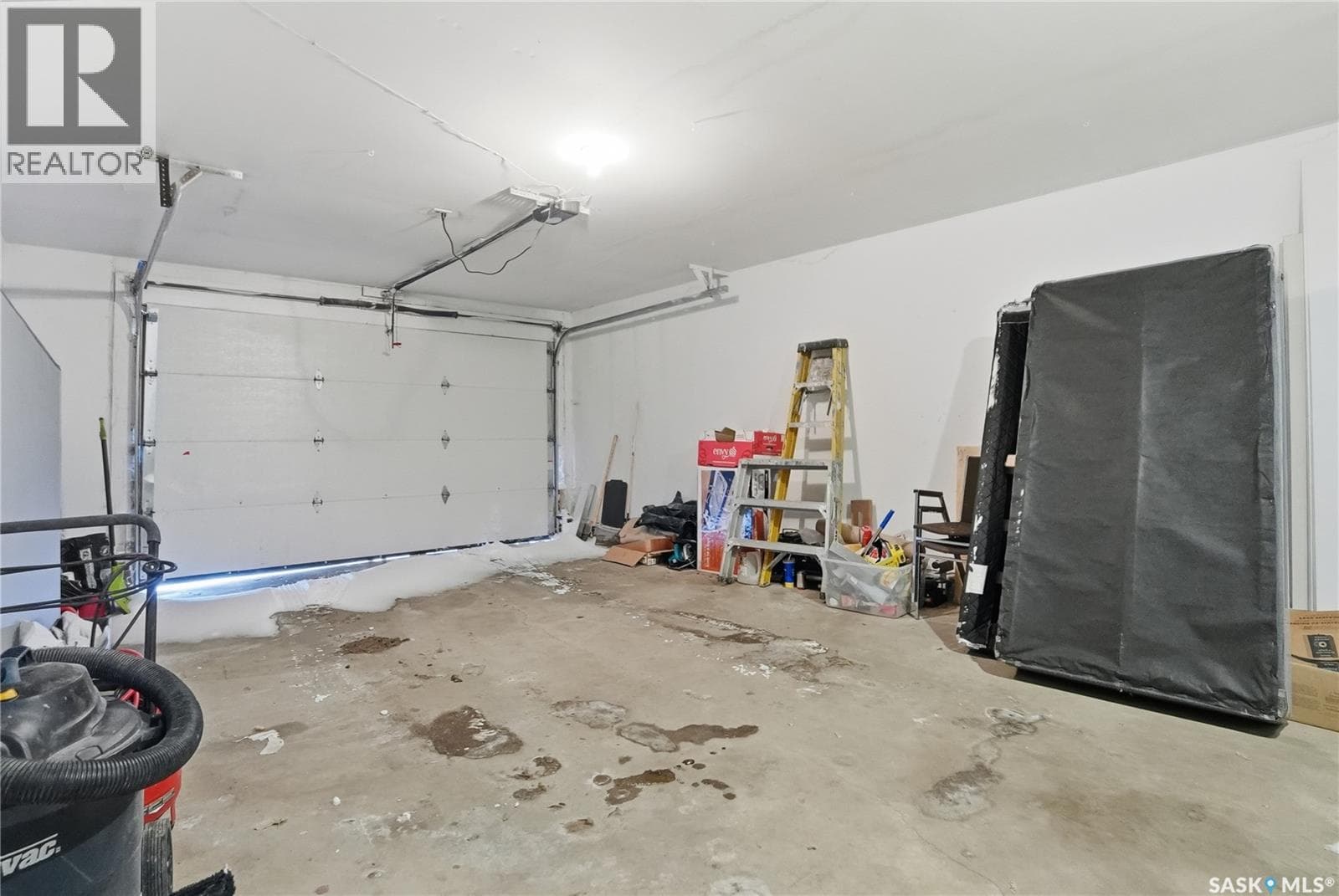 313 AVENUE Q — photo 5