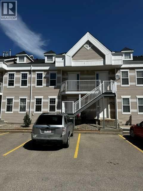 423, 103 Strathaven Drive, Calgary — photo 3