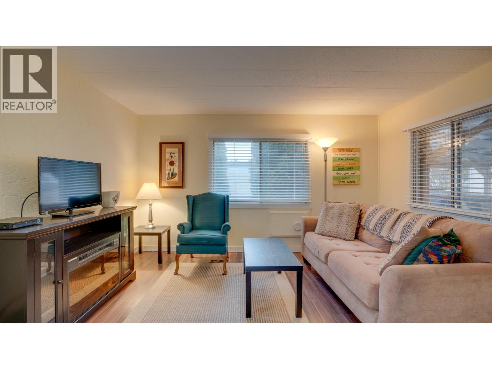 15401 Kalamalka Lake Road Unit# 67 Lot# 67, Interior REALTORS® — photo 3