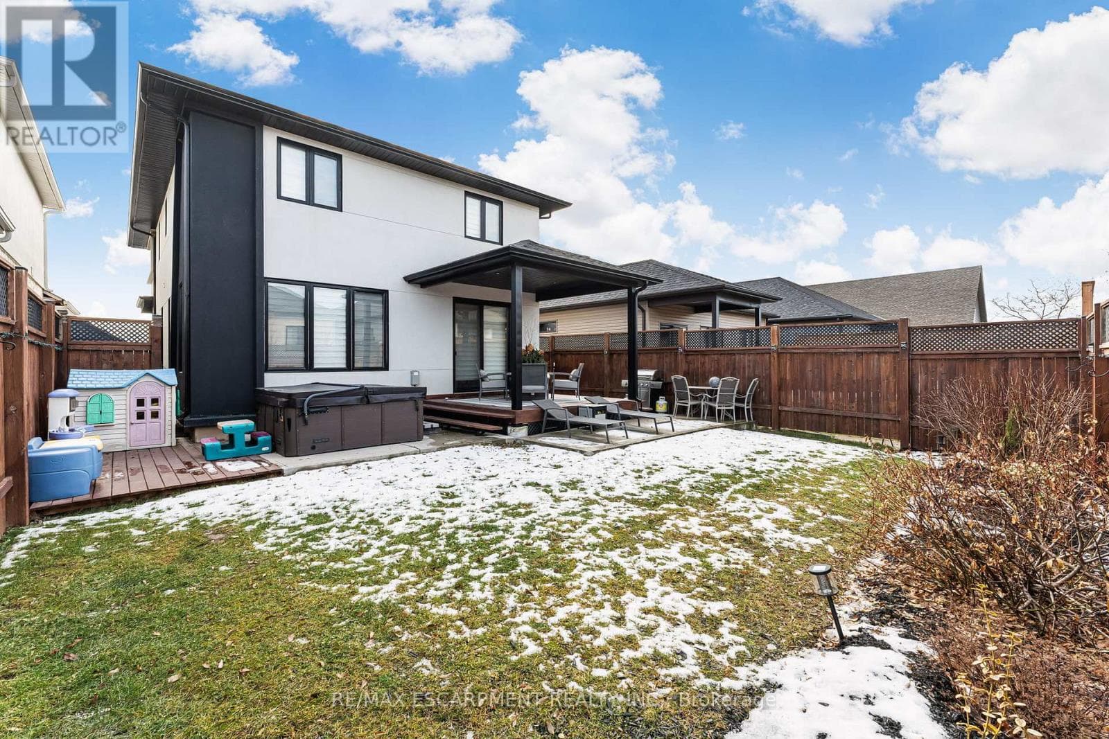14 WILLOWBROOK DRIVE, Toronto — photo 3