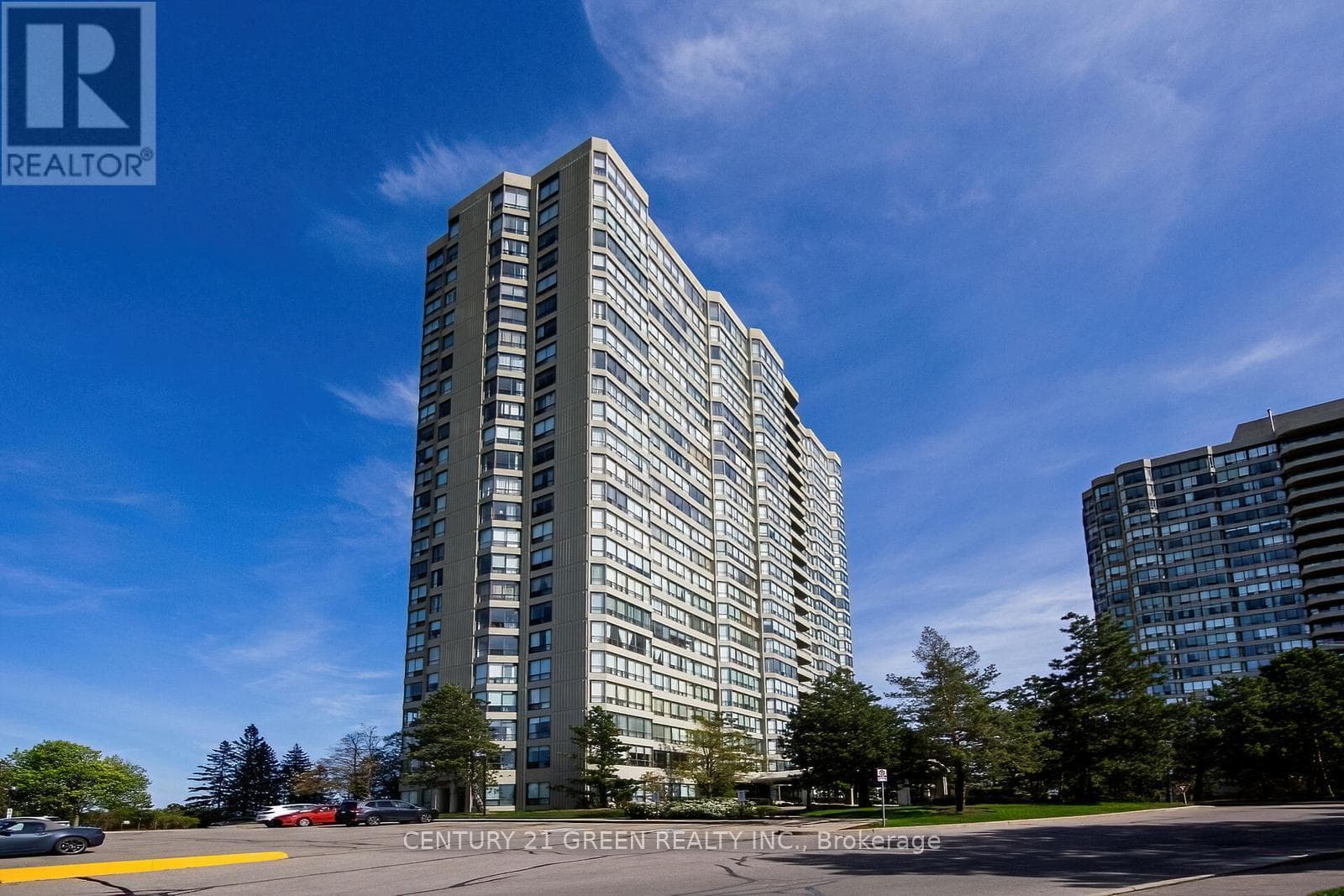 1503 - 22 HANOVER ROAD in H-SECTION (BRAMALEA)