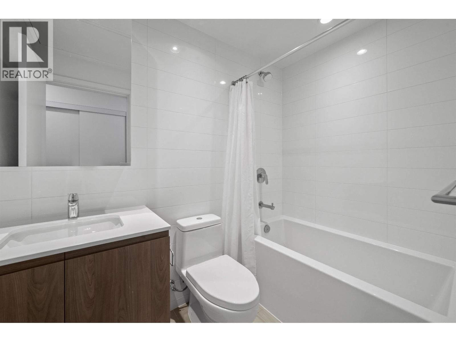 1105 4650 BRENTWOOD BOULEVARD, Greater Vancouver — photo 3