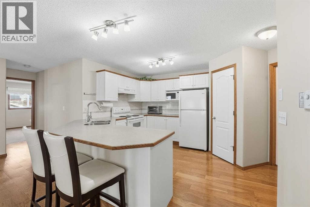 24D, 32 Daines Avenue, Red Deer (Central Alberta) — photo 5