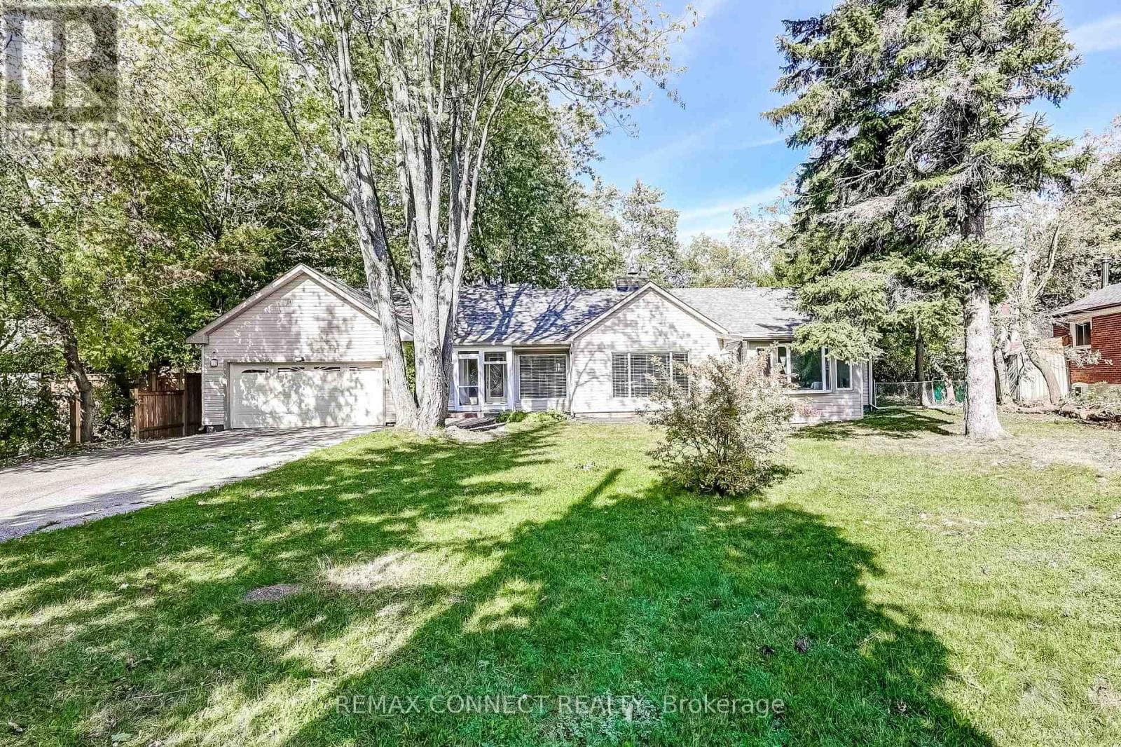 70 DUNSTALL CRESCENT in West Hill