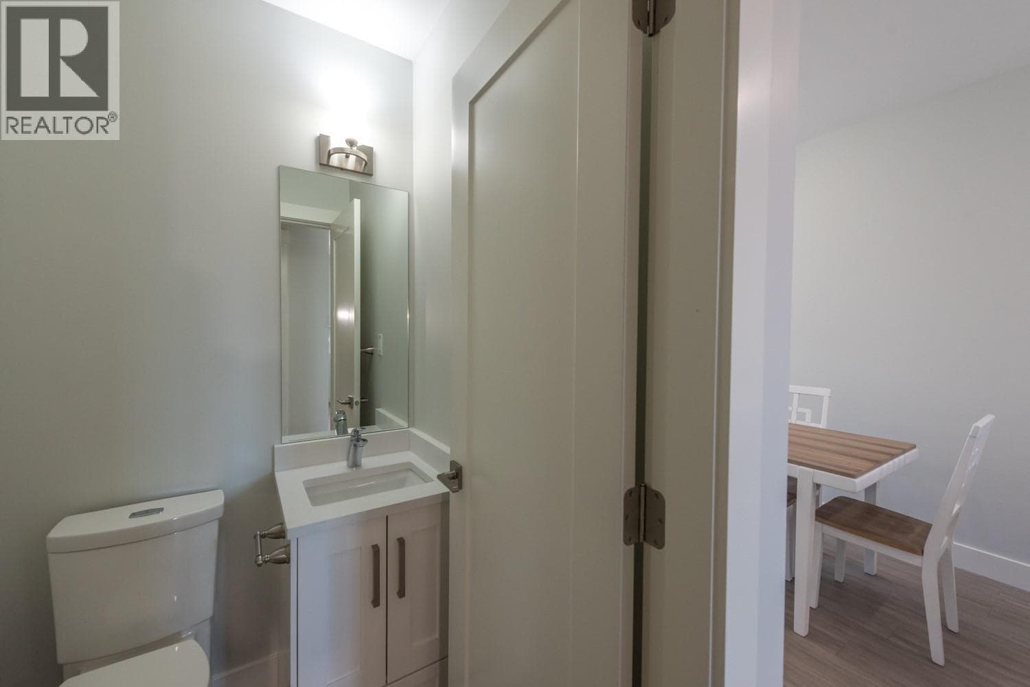 742 KAMLOOPS AVENUE UNIT 101, Interior REALTORS® — photo 3