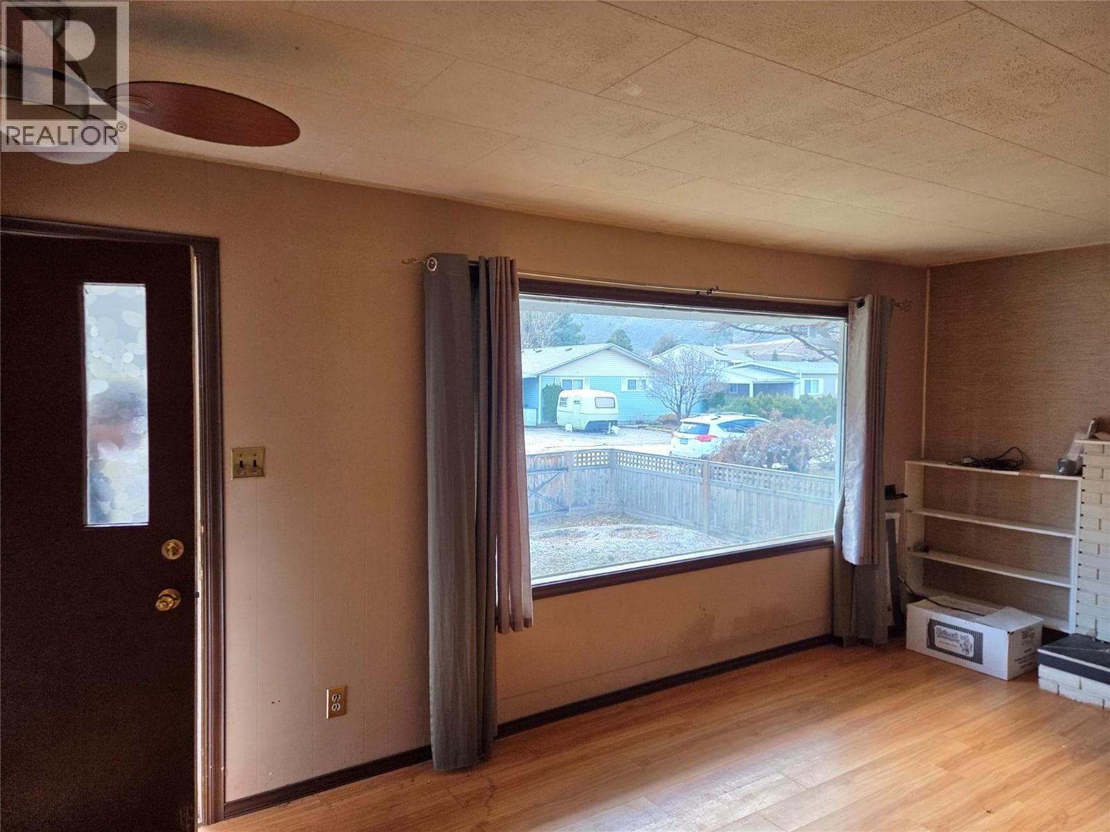 512 12th Avenue, Interior REALTORS® — photo 4