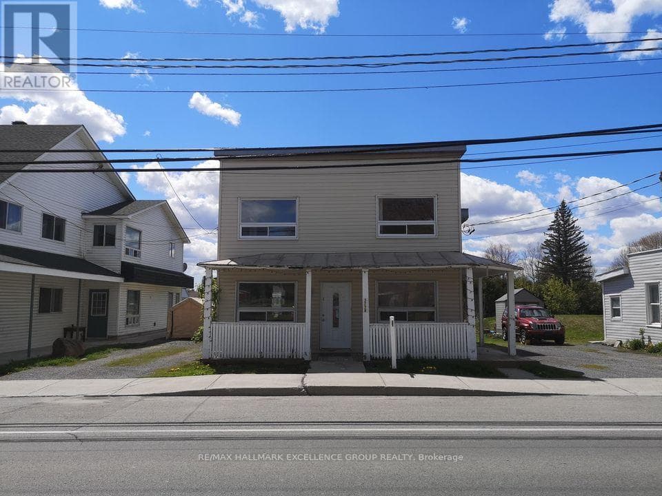 3778 CHAMPLAIN STREET — photo 2