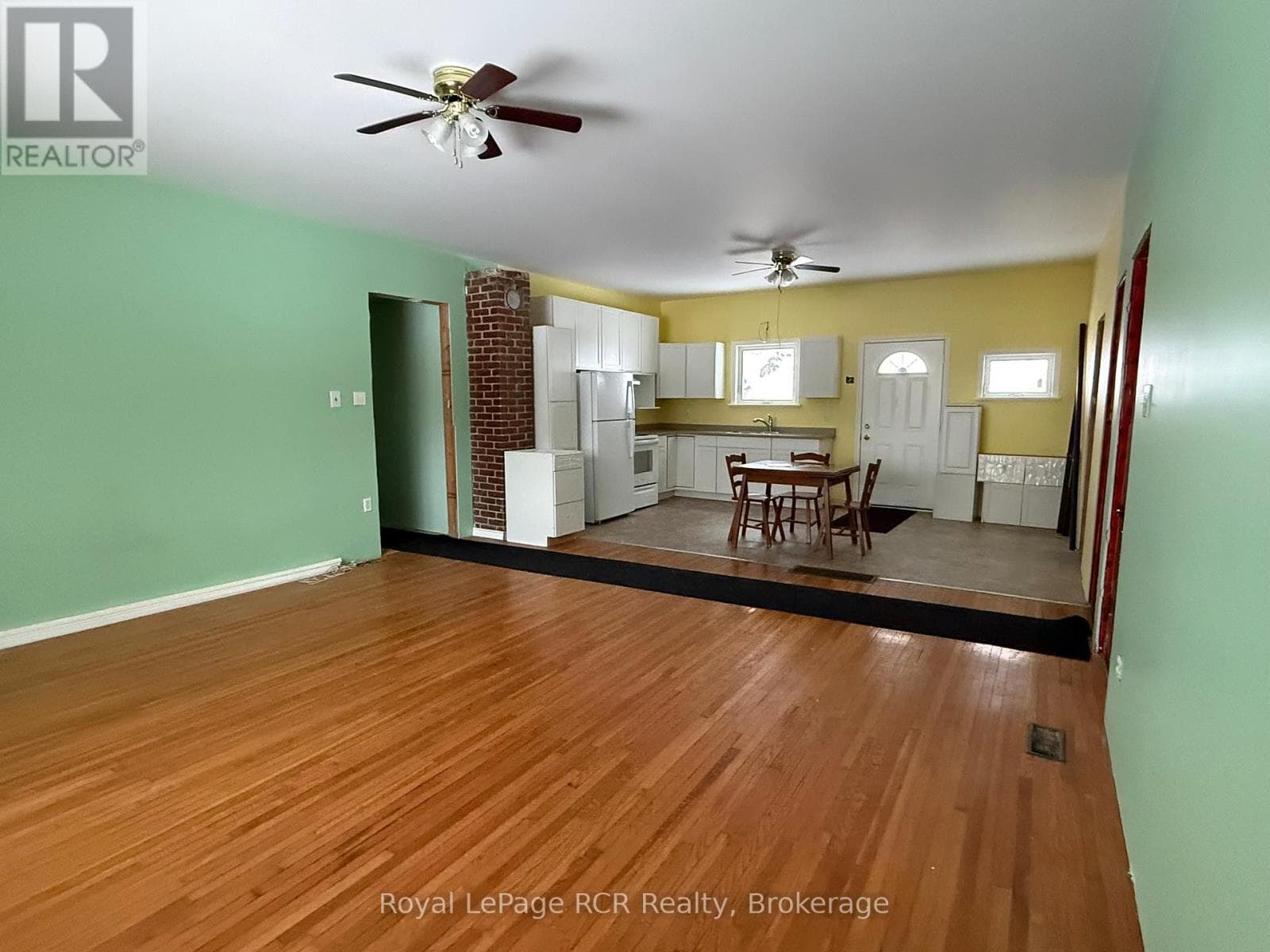 30 SYDENHAM STREET — photo 4