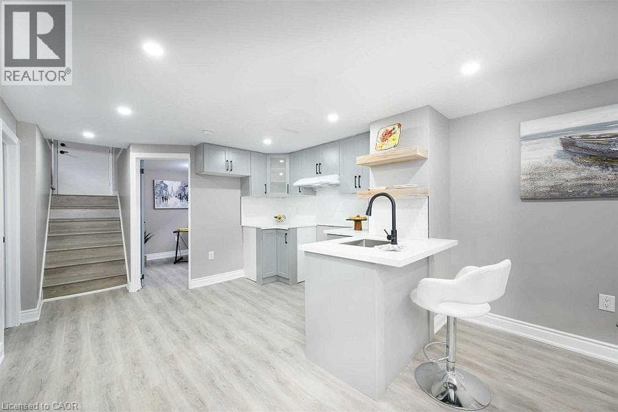 919 BRUCEDALE Avenue E Unit# Lower, Cornerstone — photo 5