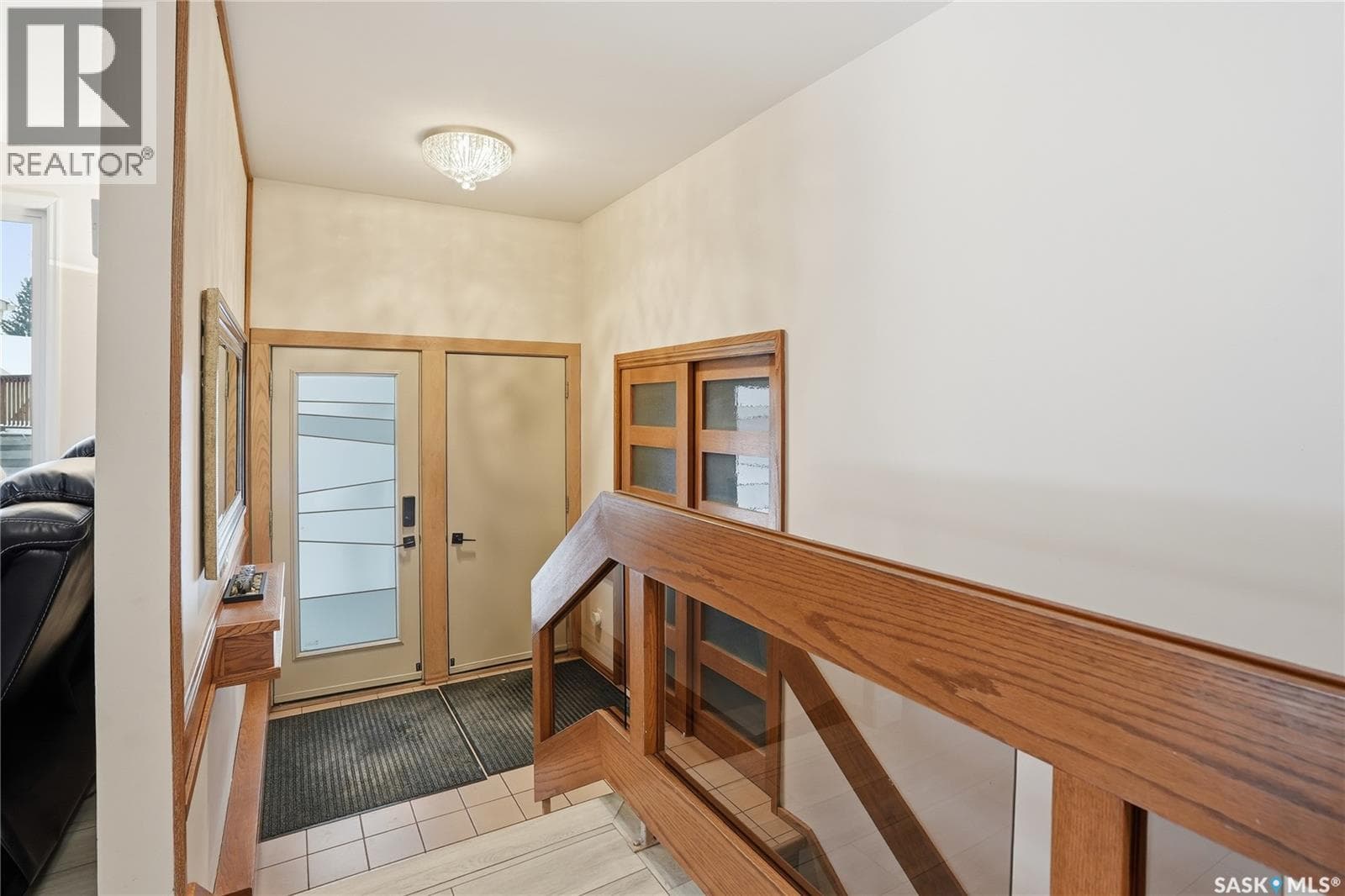 257 Campion CRESCENT — photo 2
