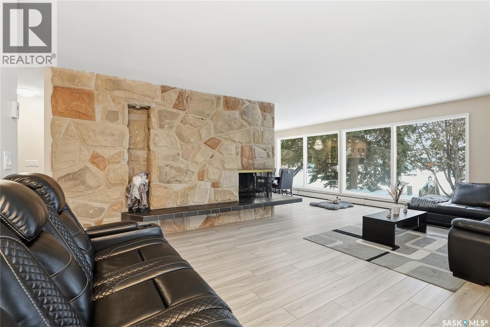 257 Campion CRESCENT — photo 3
